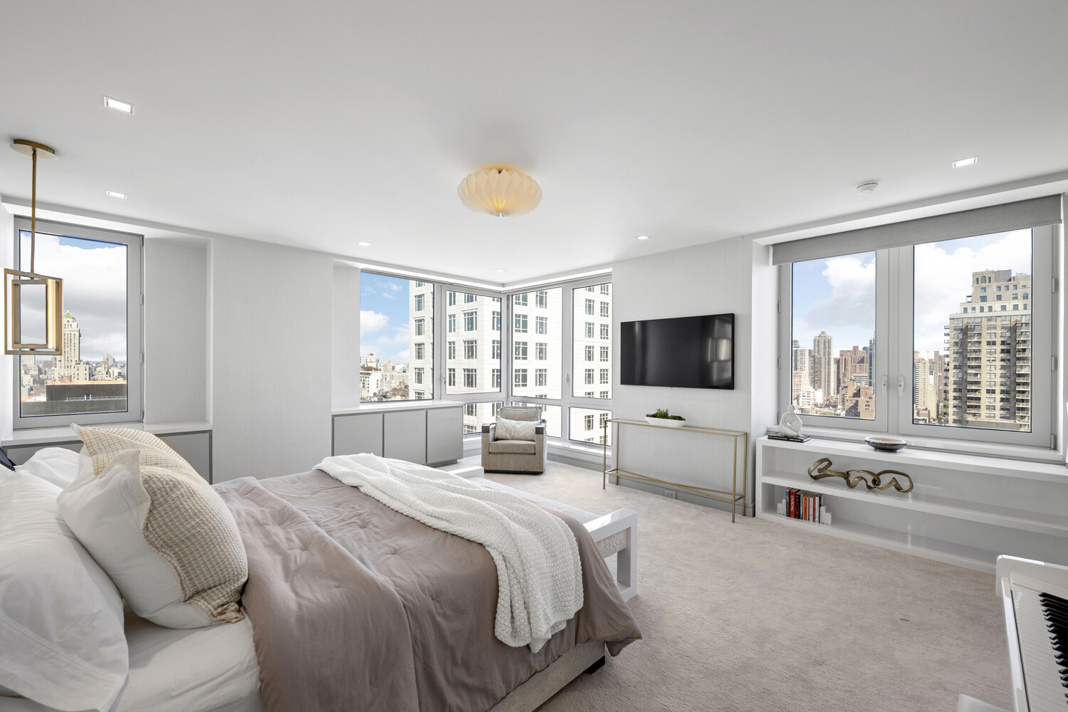 #7 photo, 300 E 77TH Street, Lenox Hill , NY 10075