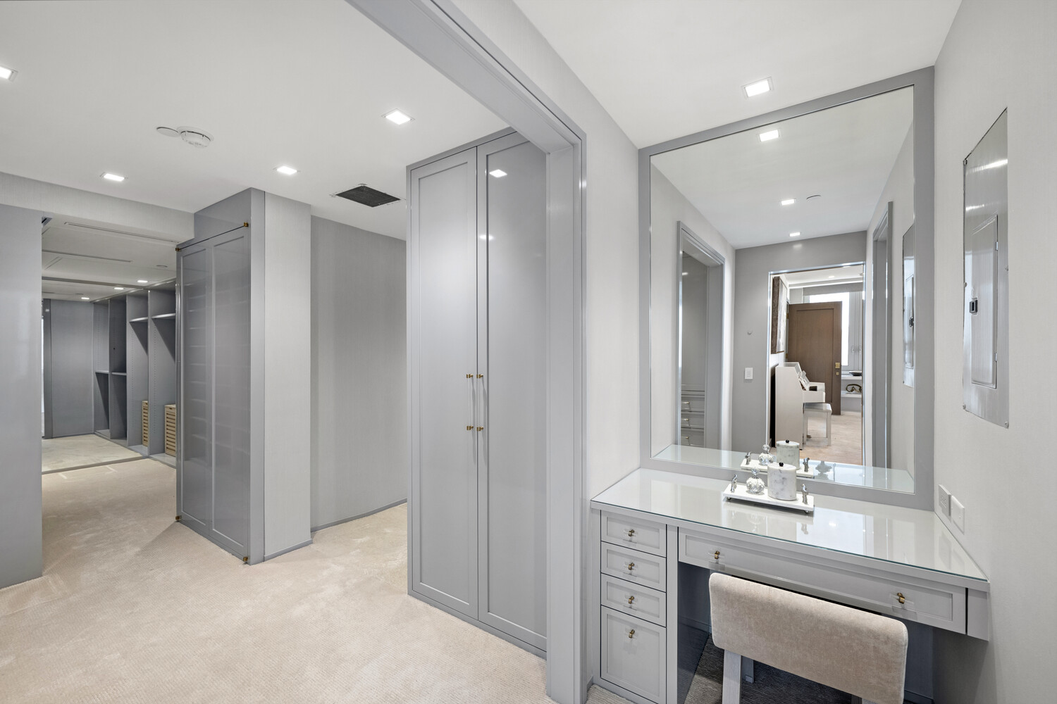 #8 photo, 300 E 77TH Street, Lenox Hill , NY 10075