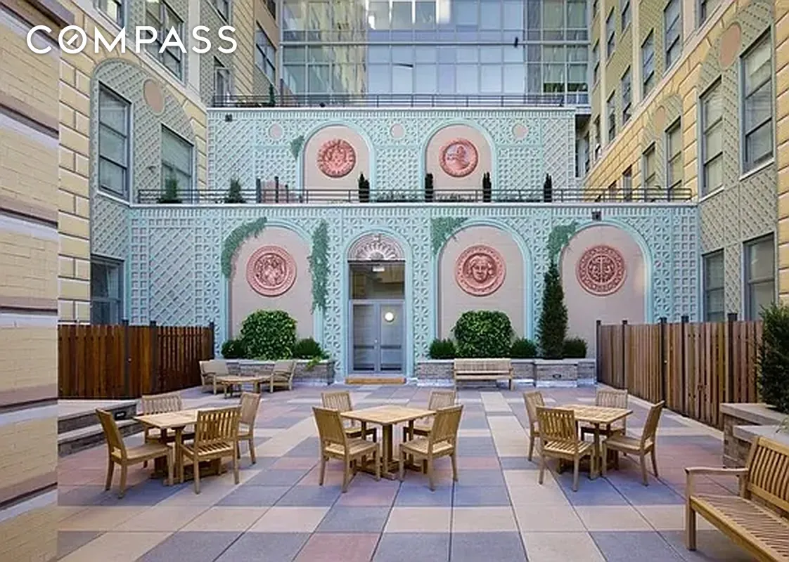 #10 photo, 110 Livingston Street, Downtown Brooklyn , NY 11201