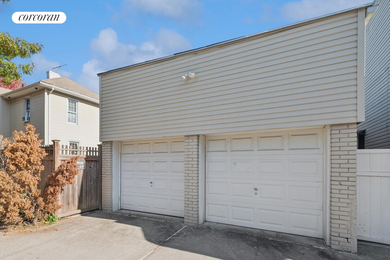 #11 photo, 1541 OVERING Street, Westchester Square , NY 10461