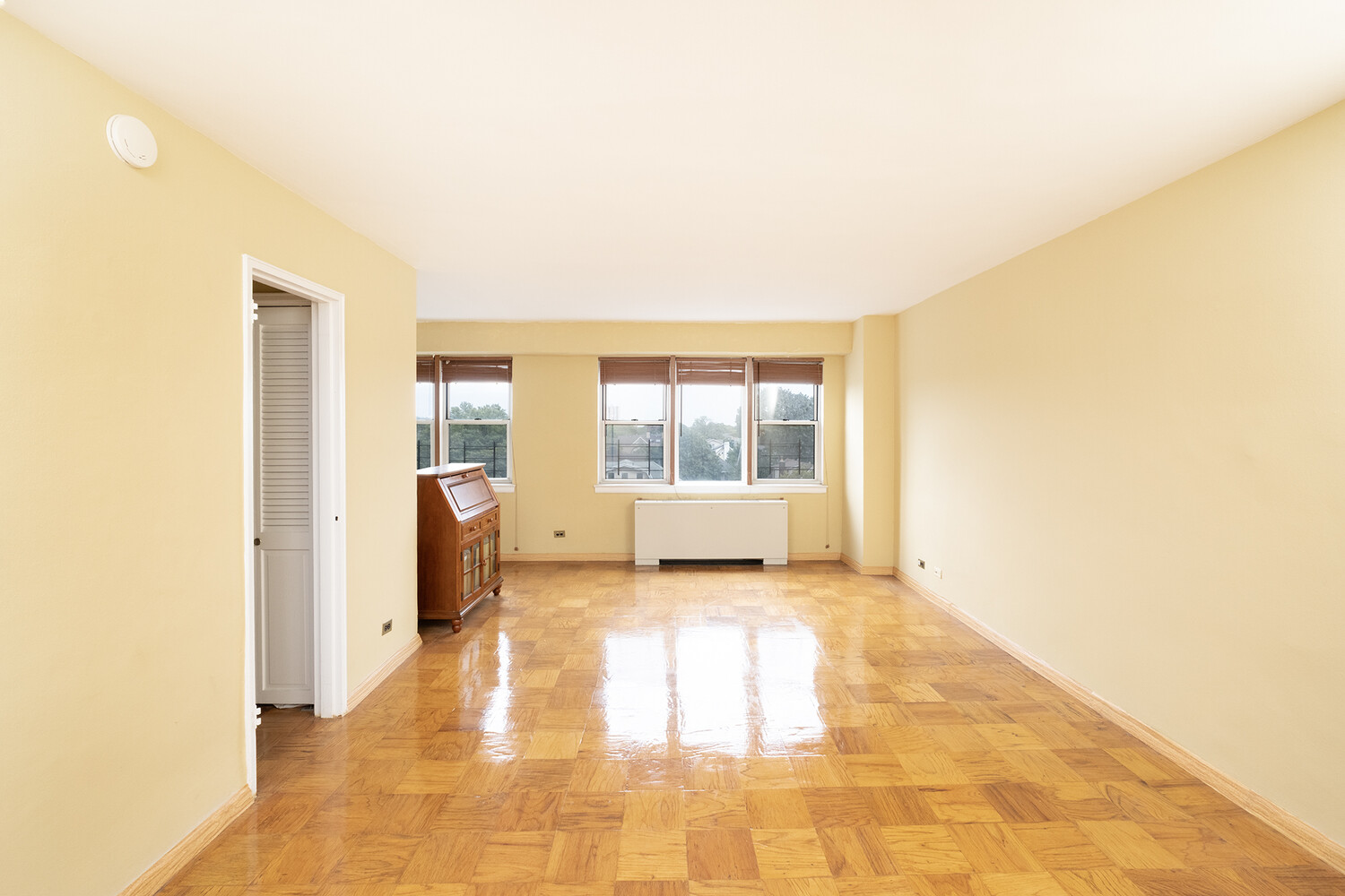 #2 photo, 1401 OCEAN Avenue, ブルックリン区 Midwood , NY 11210
