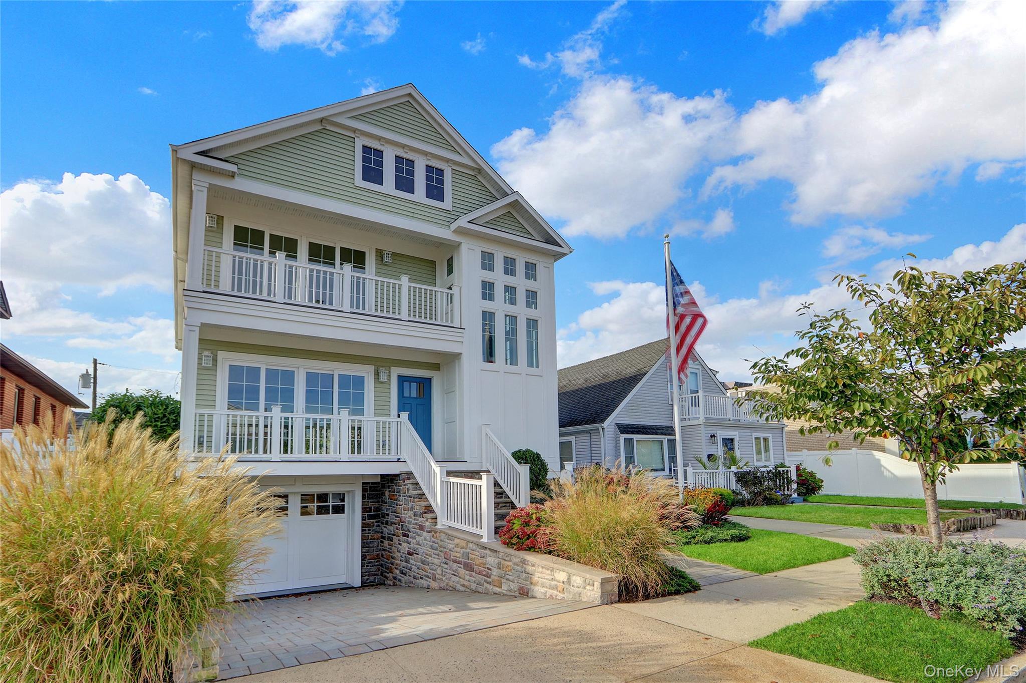 #2 photo, 538 W Walnut Street, ナッソー郡 Long Beach , NY 11561