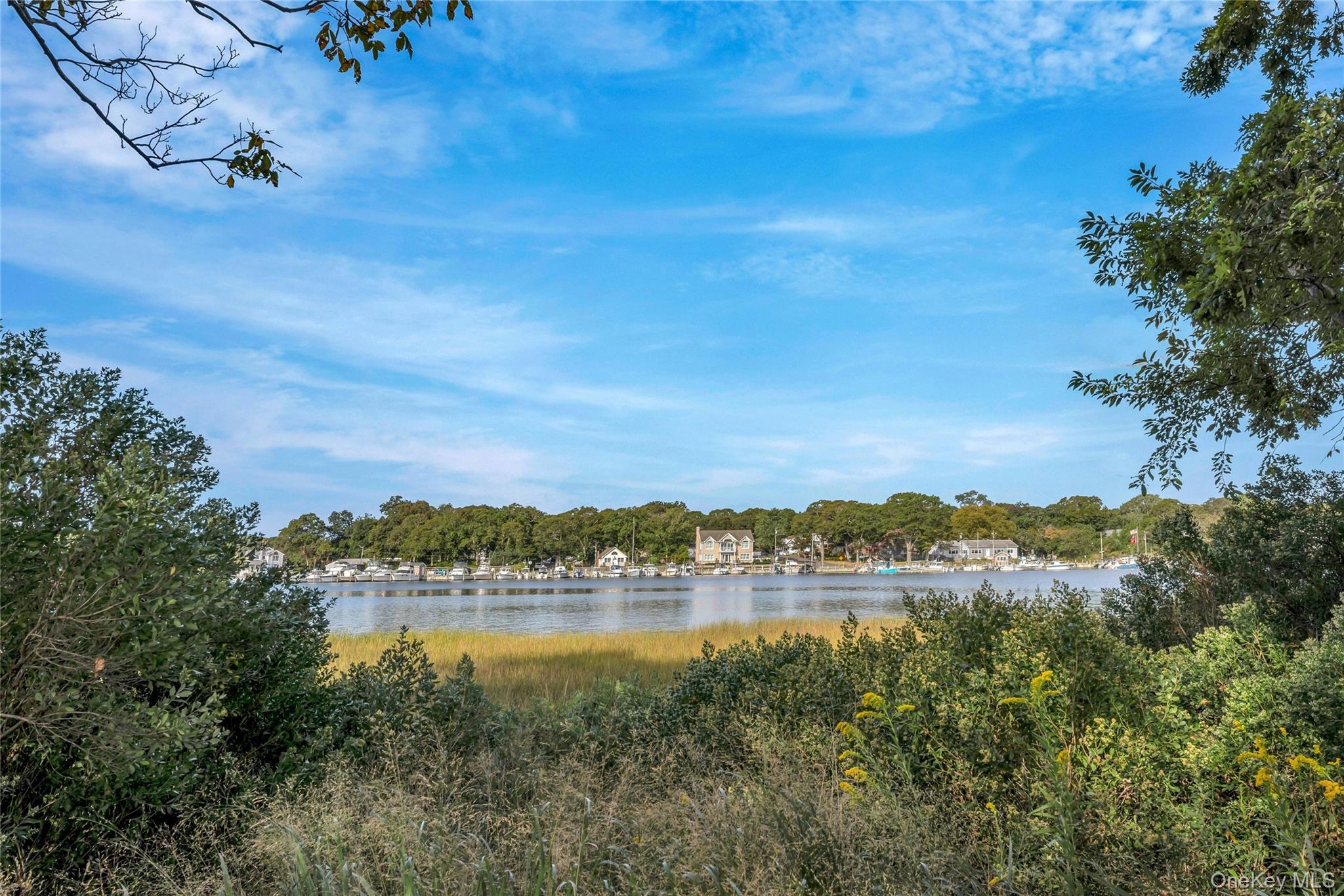 #3 photo, 204 River Drive, サフォーク郡 Moriches , NY 11955