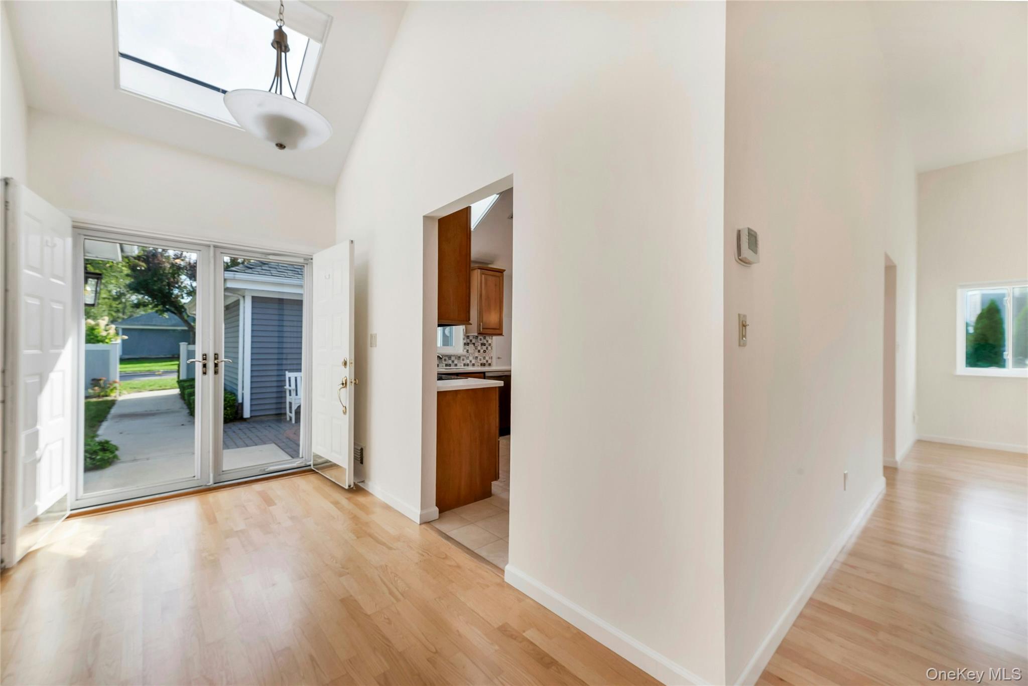 #7 photo, 204 River Drive, サフォーク郡 Moriches , NY 11955