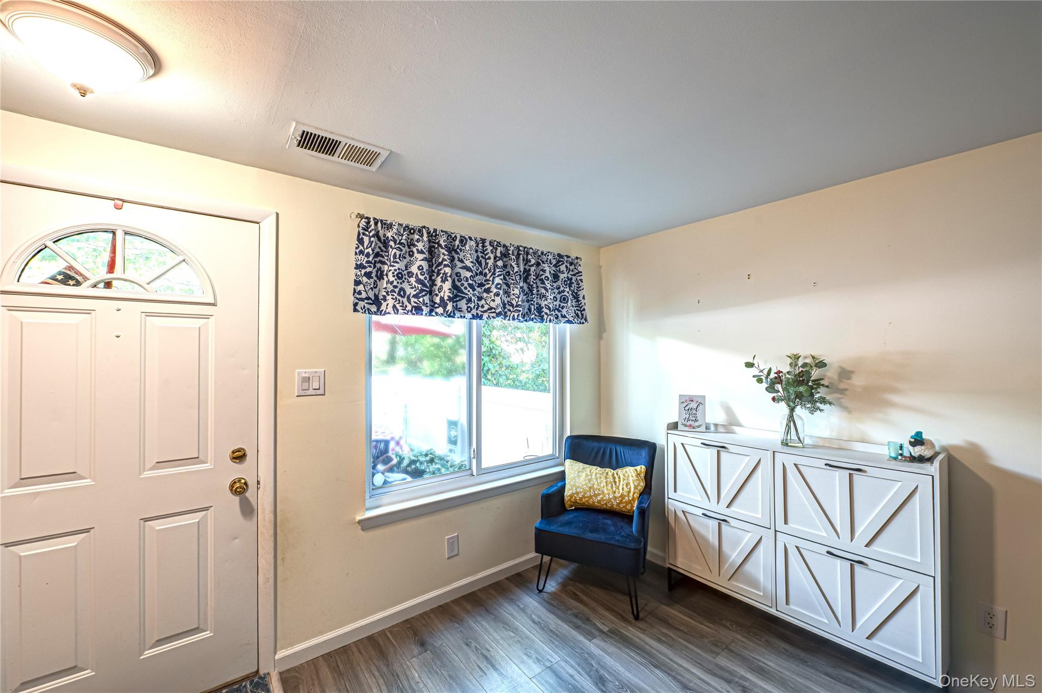 #12 photo, 673 Blue Ridge Drive, Medford , NY 11763