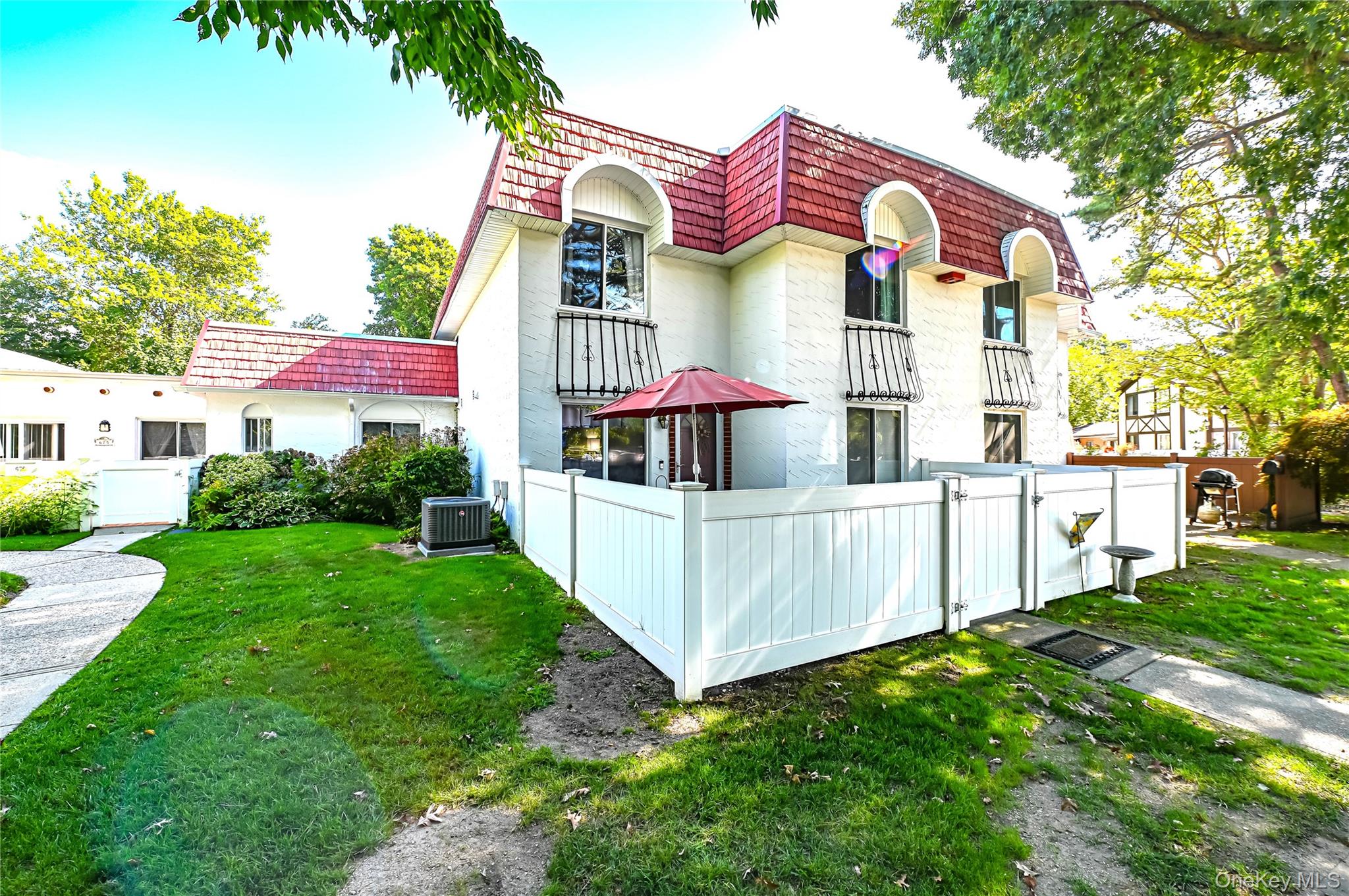 #4 photo, 673 Blue Ridge Drive, Medford , NY 11763