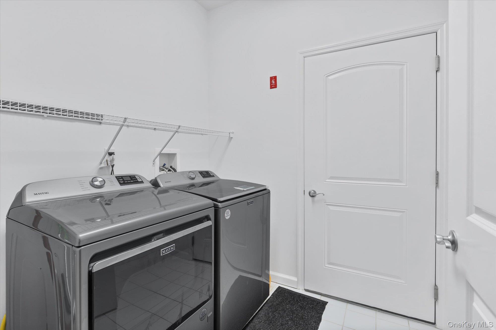 #16 photo, 67 Stoneleigh Drive, サフォーク郡 Riverhead , NY 11901