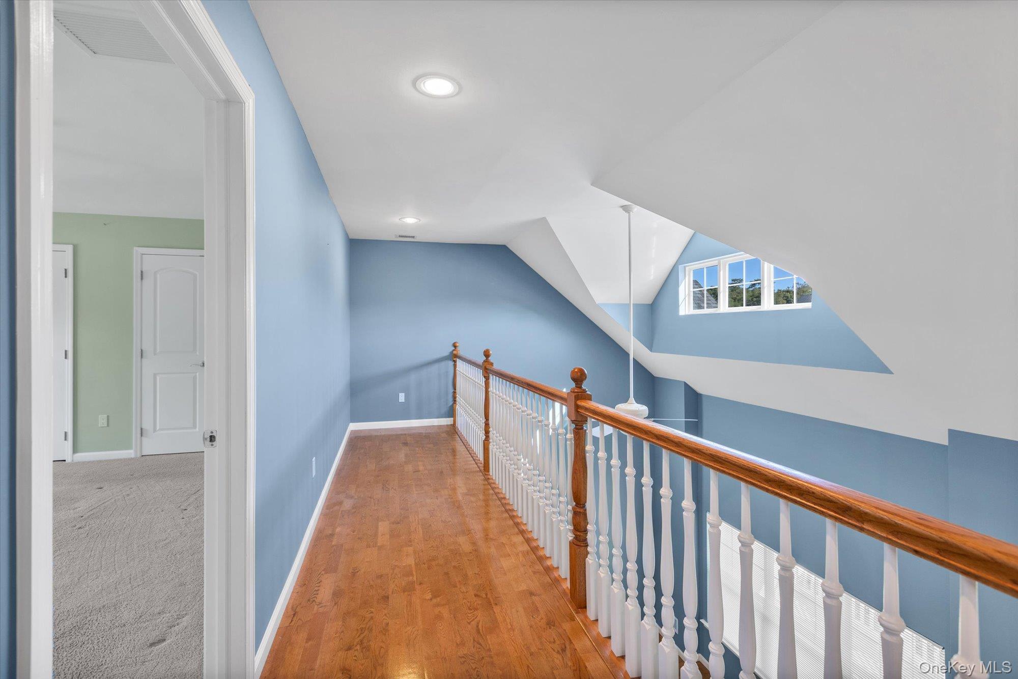 #17 photo, 67 Stoneleigh Drive, サフォーク郡 Riverhead , NY 11901