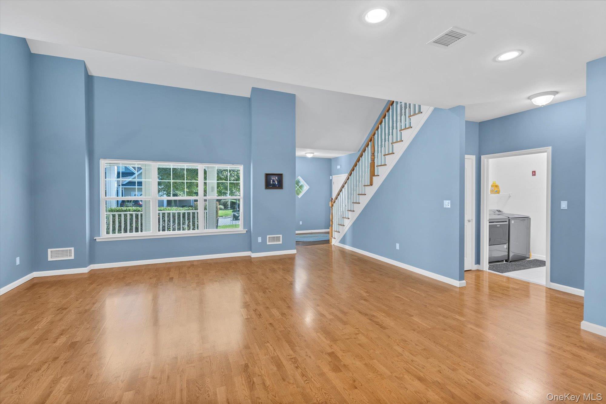 #6 photo, 67 Stoneleigh Drive, サフォーク郡 Riverhead , NY 11901