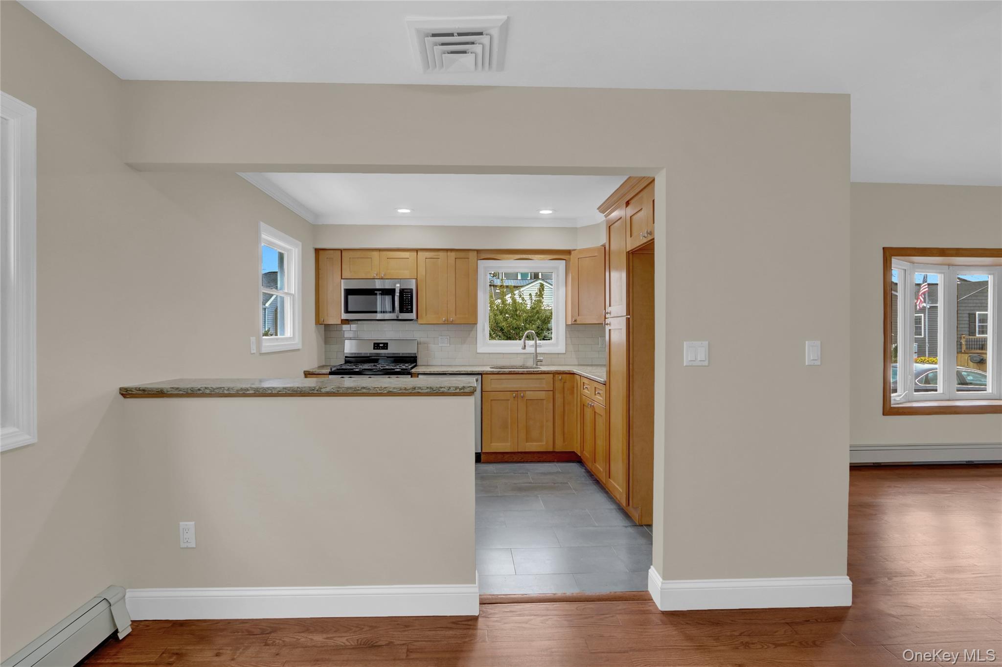 #7 photo, 63 Kirkwood Street, Long Beach , NY 11561