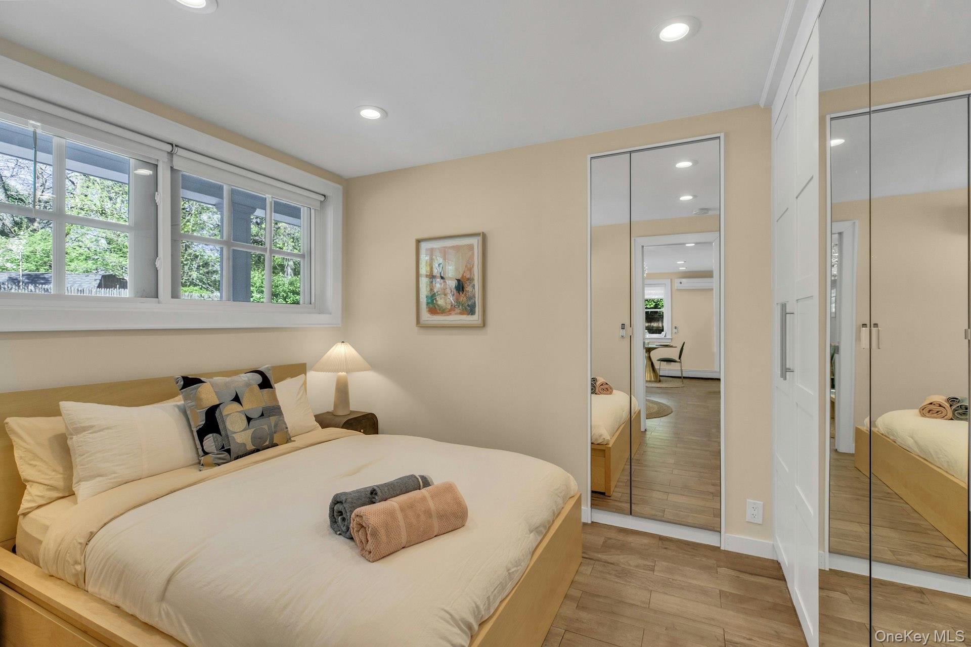 #11 photo, 14 Crossman Place, サフォーク郡 Huntington , NY 11743