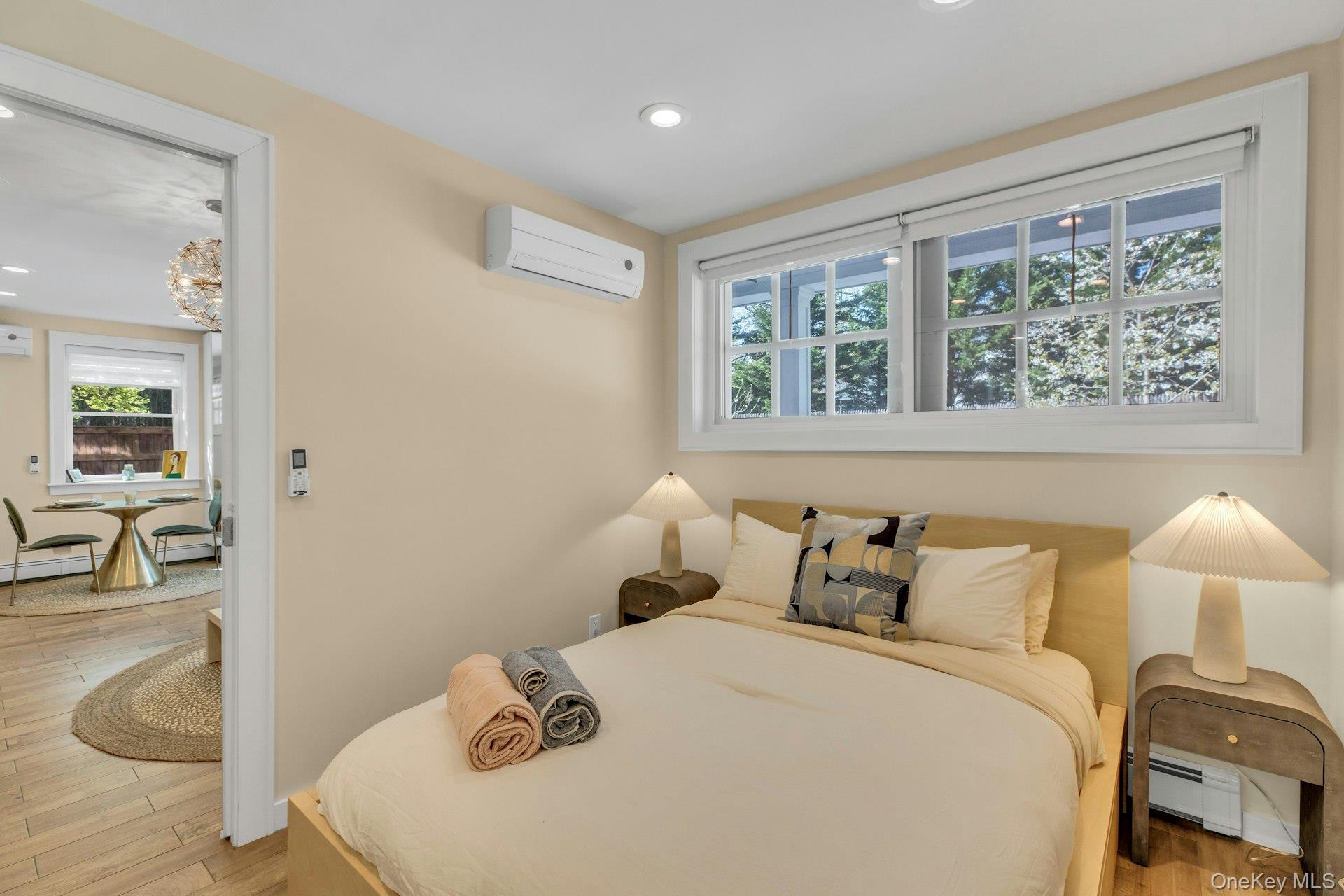 #12 photo, 14 Crossman Place, サフォーク郡 Huntington , NY 11743