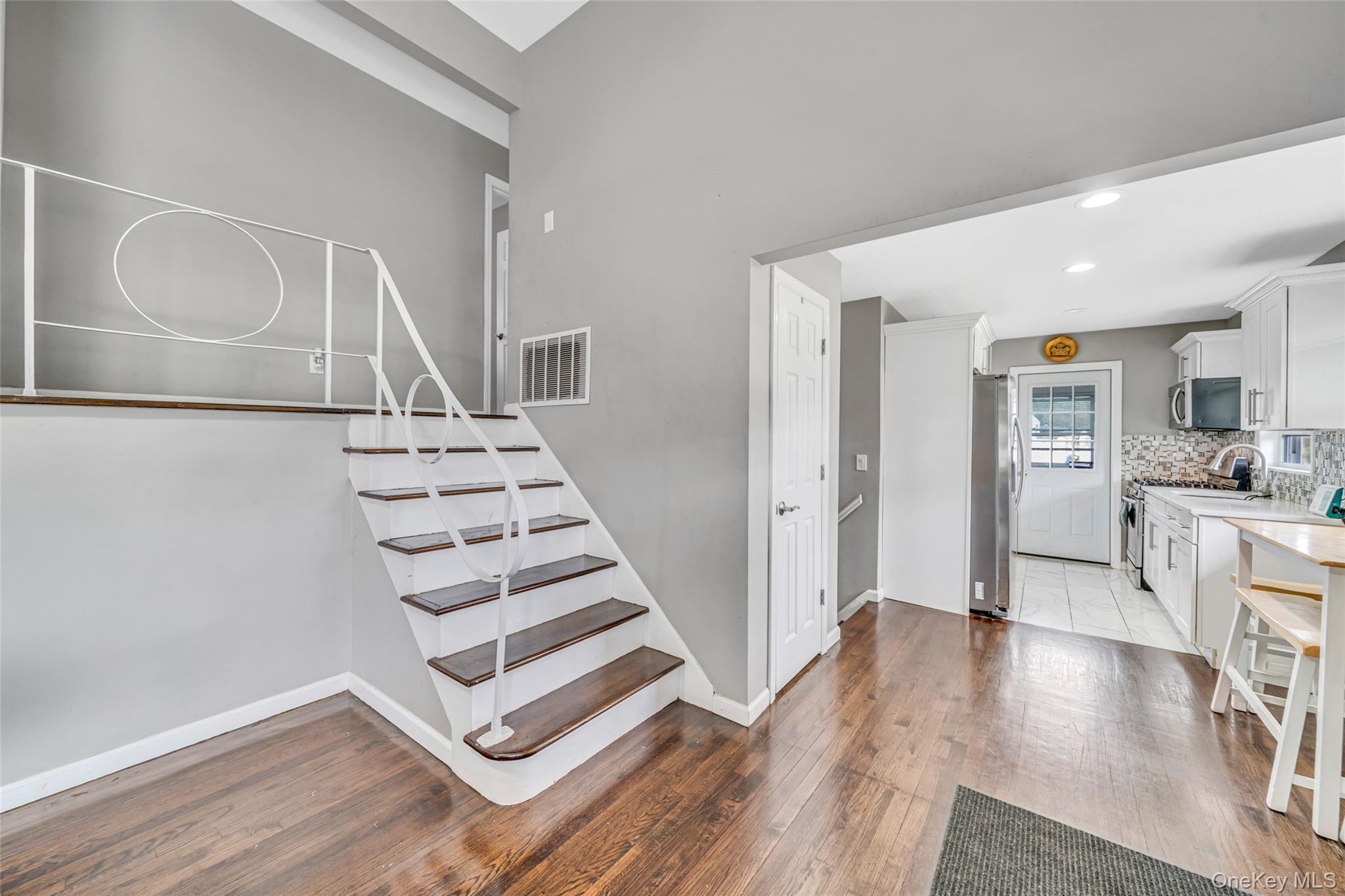 #11 photo, 14 Dartmouth Drive, 东长岛 海湾 Bay Shore , NY 11706