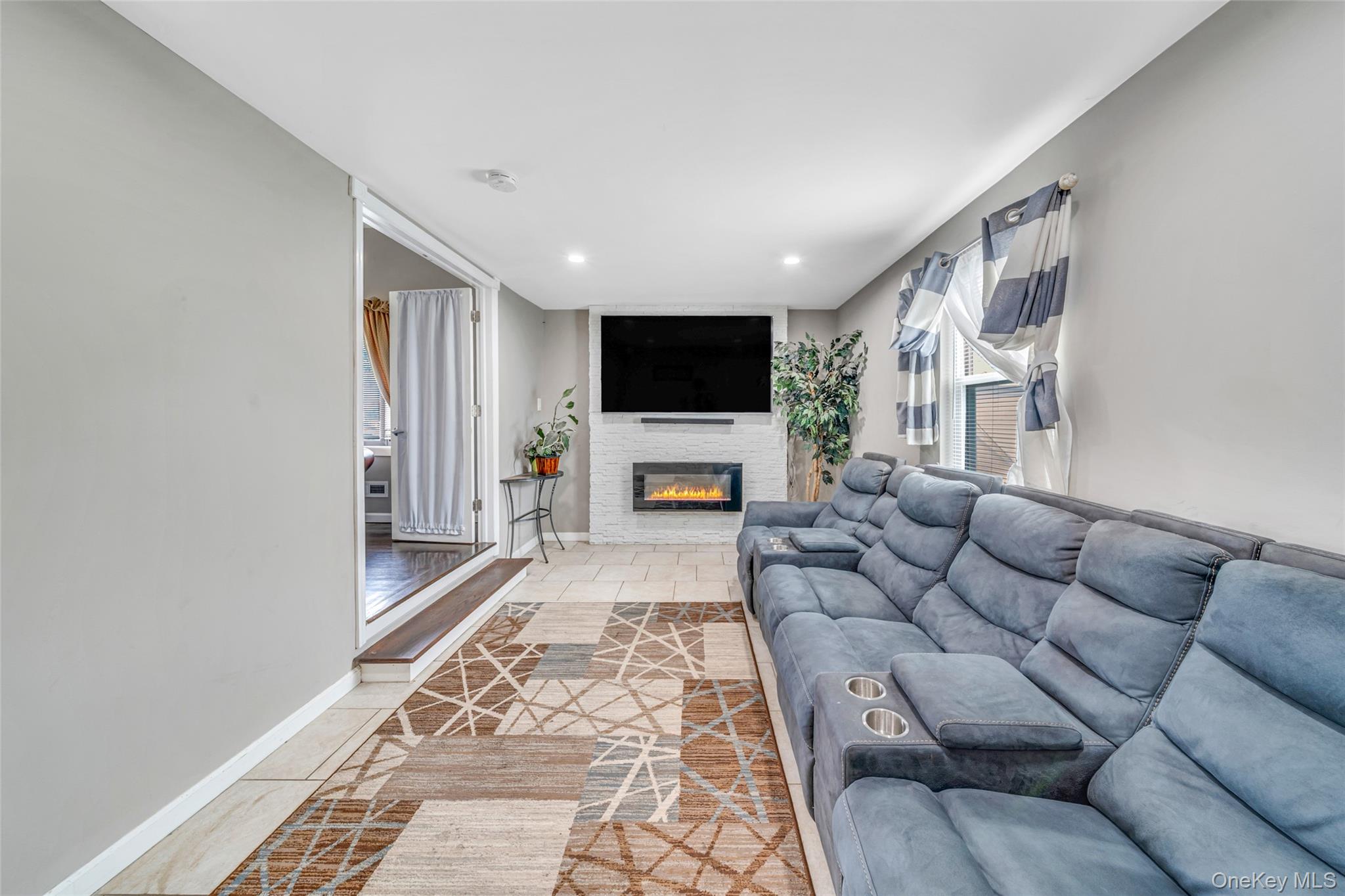 #13 photo, 14 Dartmouth Drive, 东长岛 海湾 Bay Shore , NY 11706