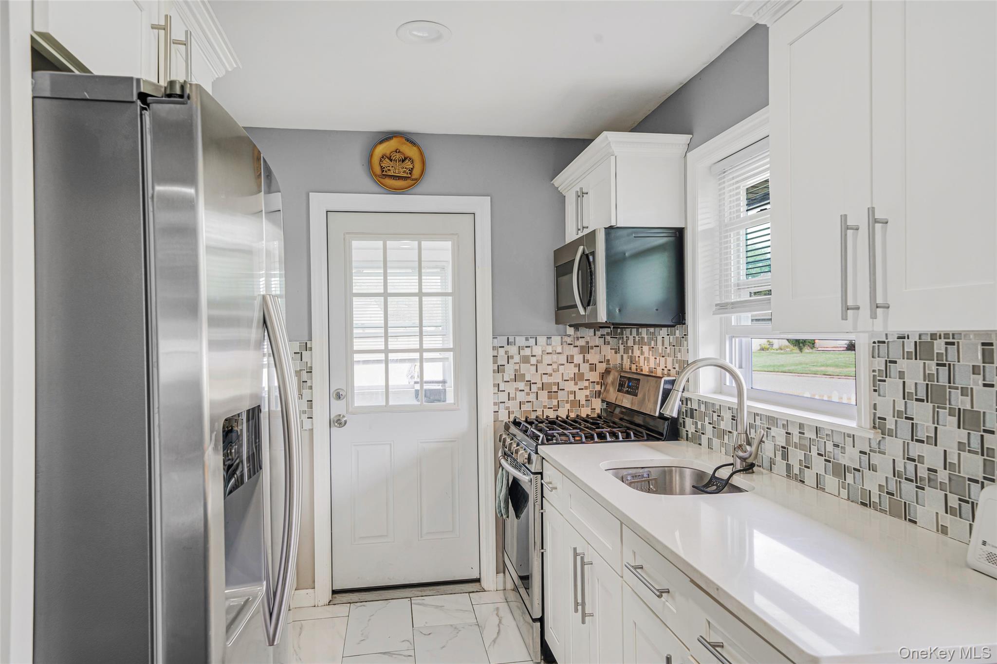 #9 photo, 14 Dartmouth Drive, 东长岛 海湾 Bay Shore , NY 11706