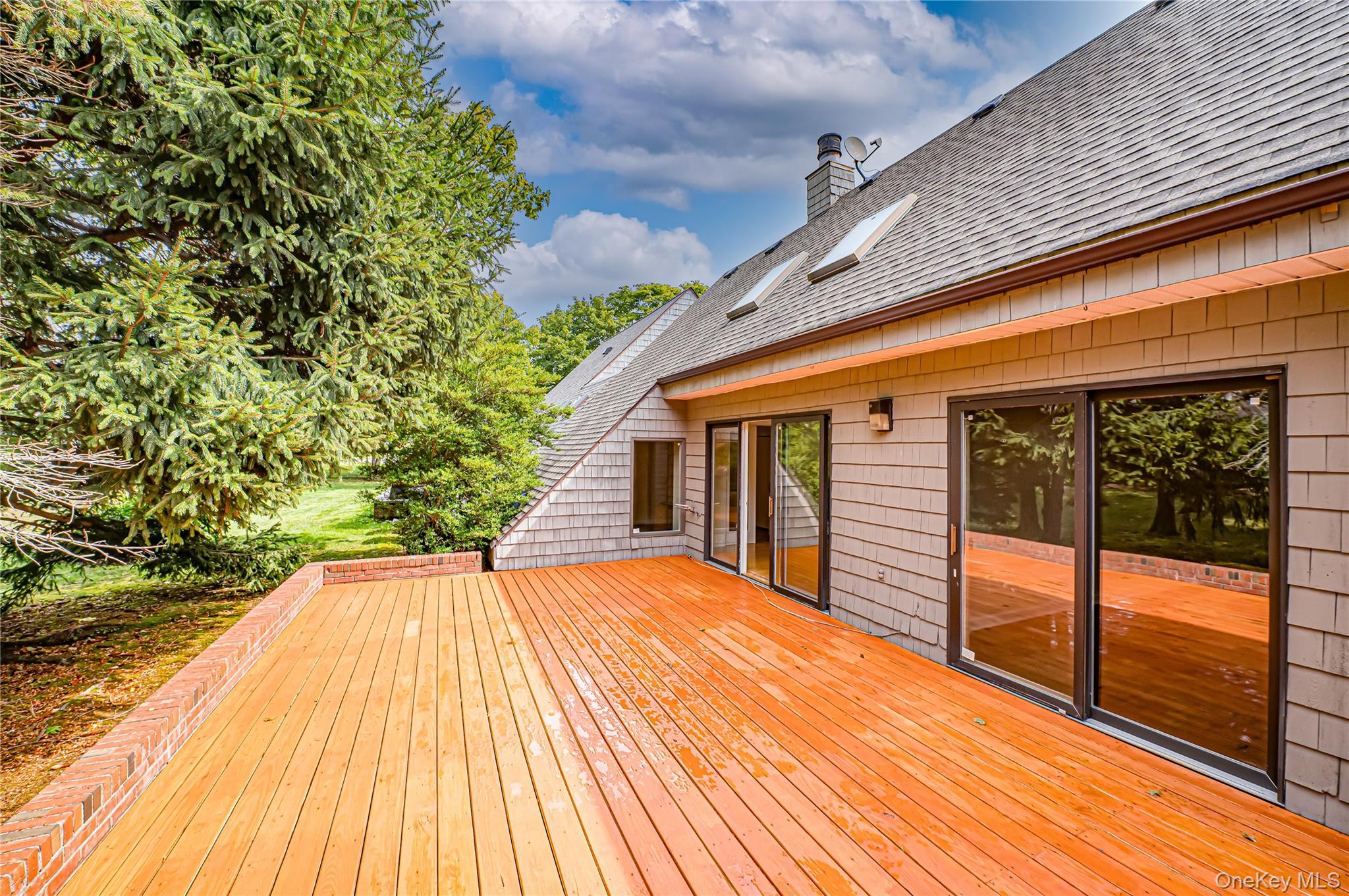 #20 photo, 52 Admirals Drive, Bay Shore , NY 11706