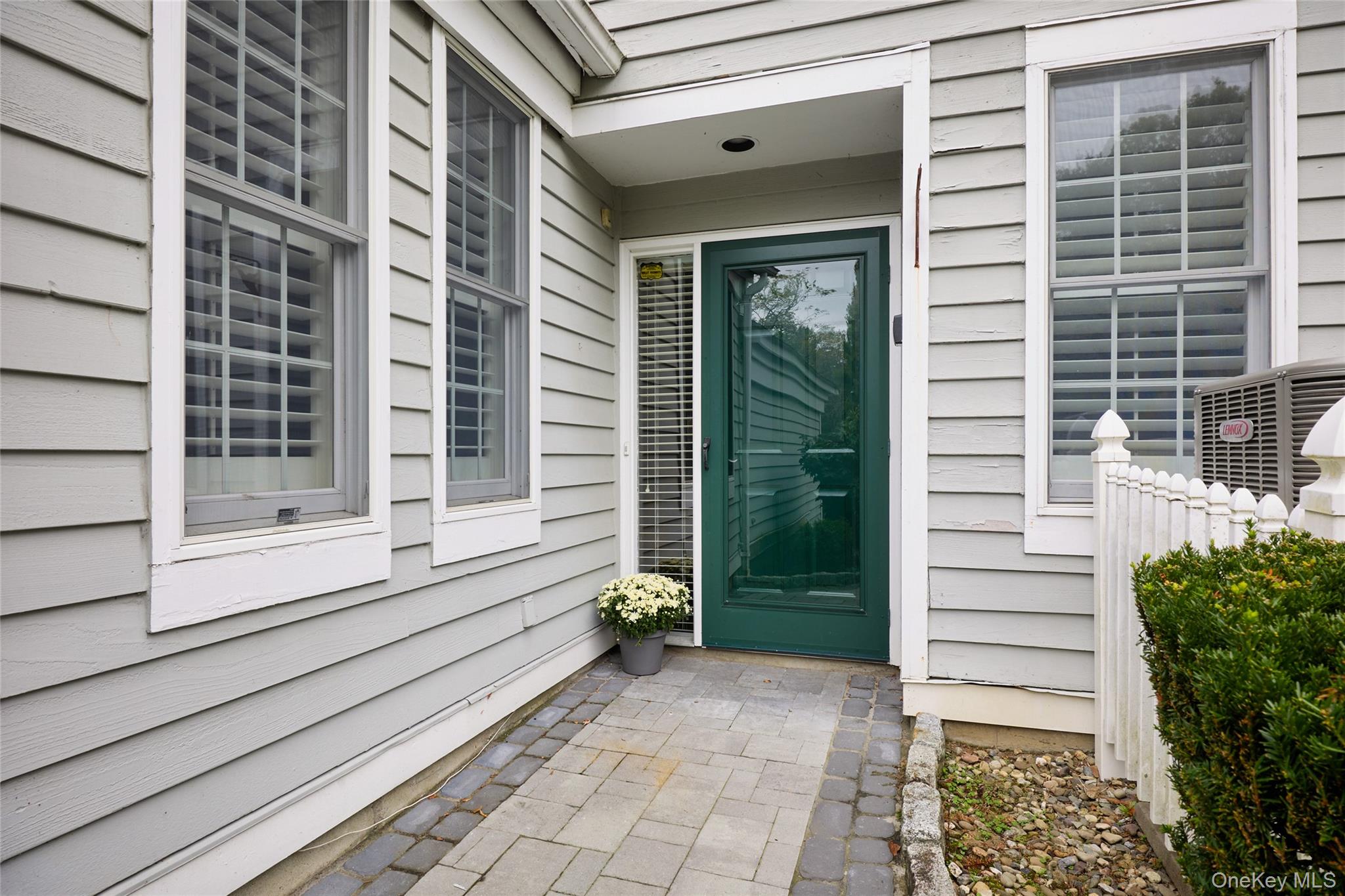 #2 photo, 17 Woodlands Drive, Tuxedo Park , NY 10987