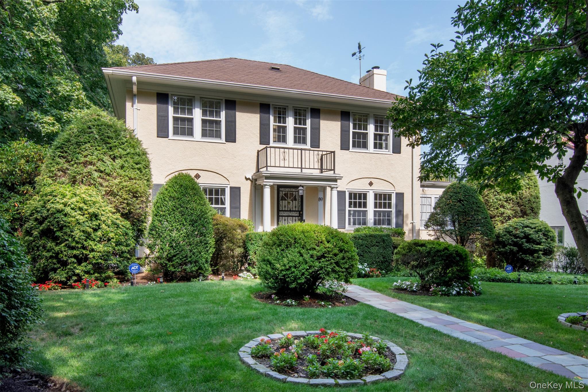 #1 photo, 89 Park Drive, Pelham , NY 10803