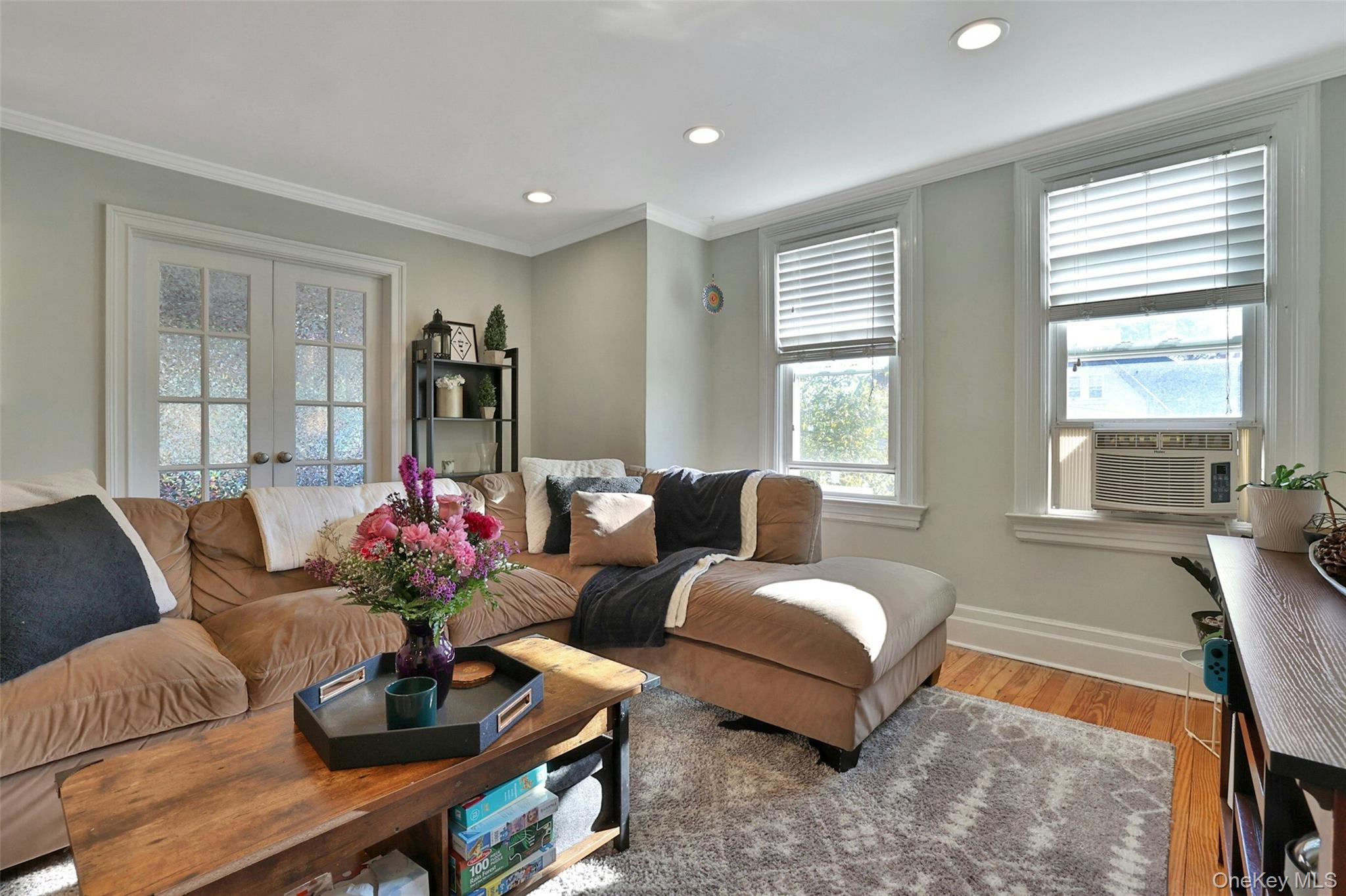 #8 photo, 21 Lake Avenue, Yonkers , NY 10703