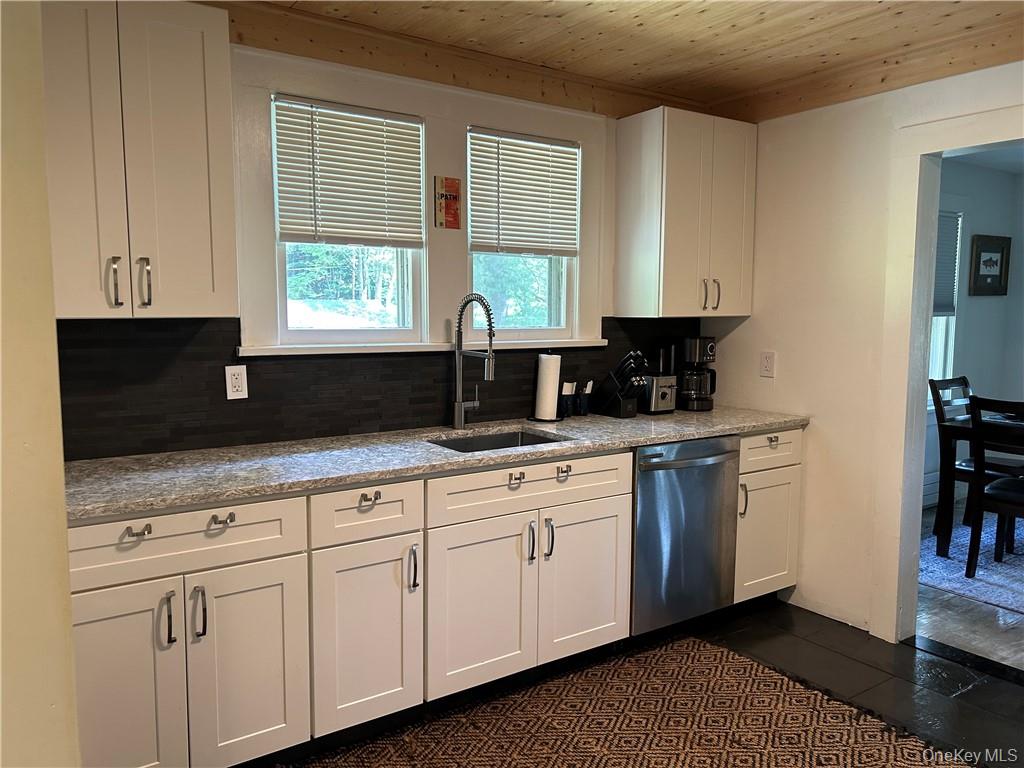 #18 photo, 15 Burnt Hill Road, Roscoe , NY 12776