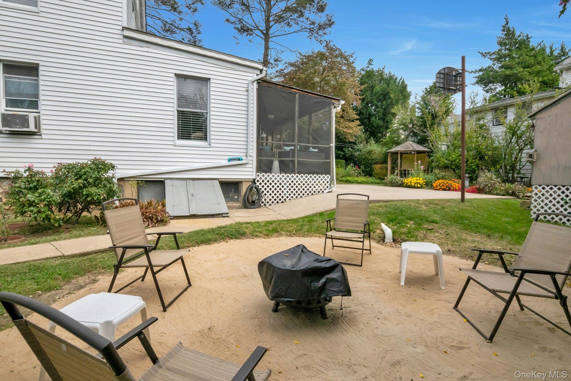 #13 photo, 10 N Goodwin Avenue, Elmsford , NY 10523