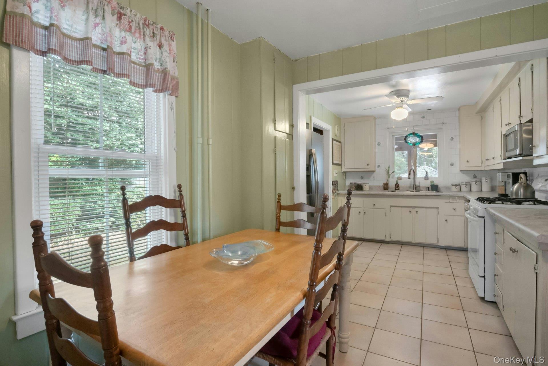 #7 photo, 10 N Goodwin Avenue, Elmsford , NY 10523