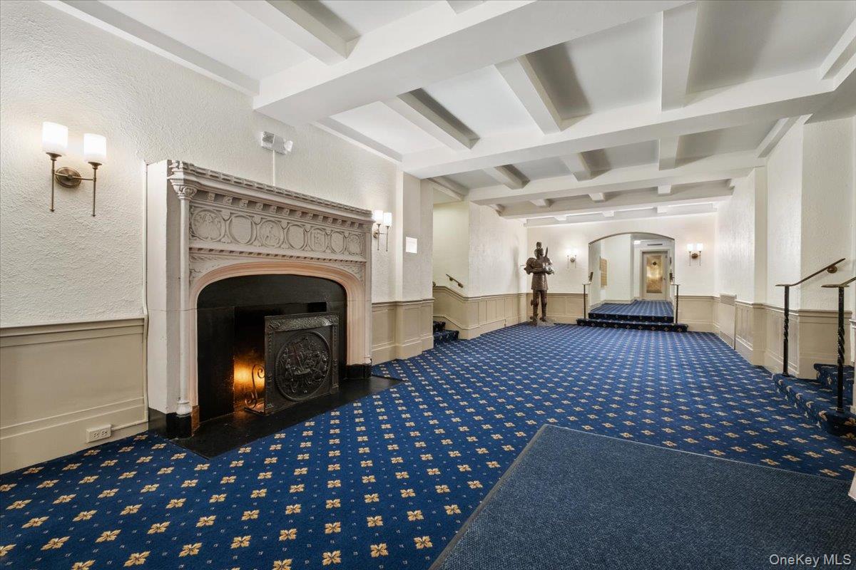 #4 photo, 300 Main Street, White Plains , NY 10601