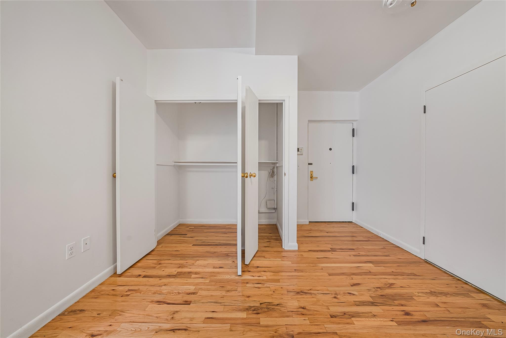 #11 photo, 17 E 131st, マンハッタン New York (Manhattan) , NY 10037