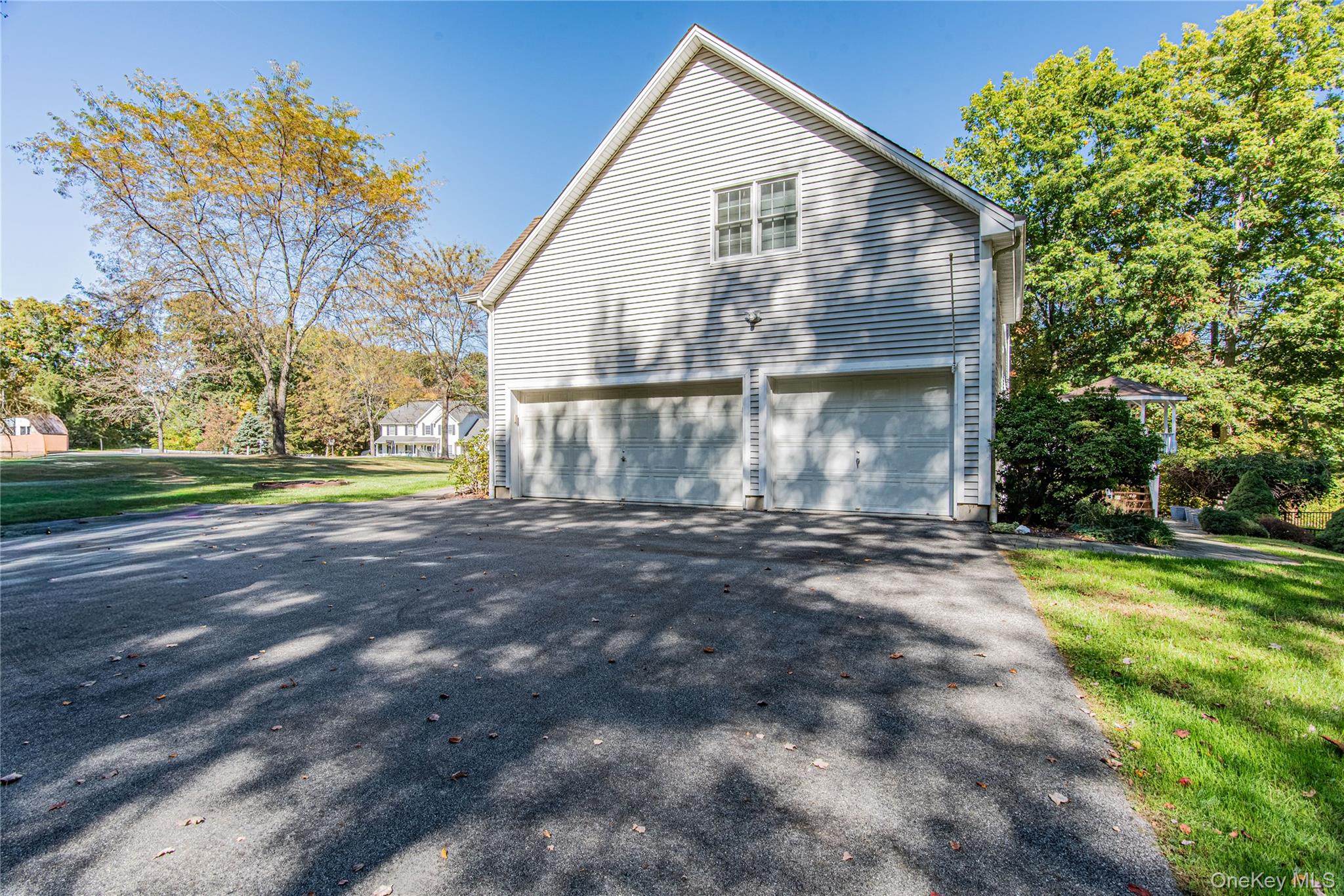 #2 photo, 16 Avalon Court, Hopewell Junction , NY 12533