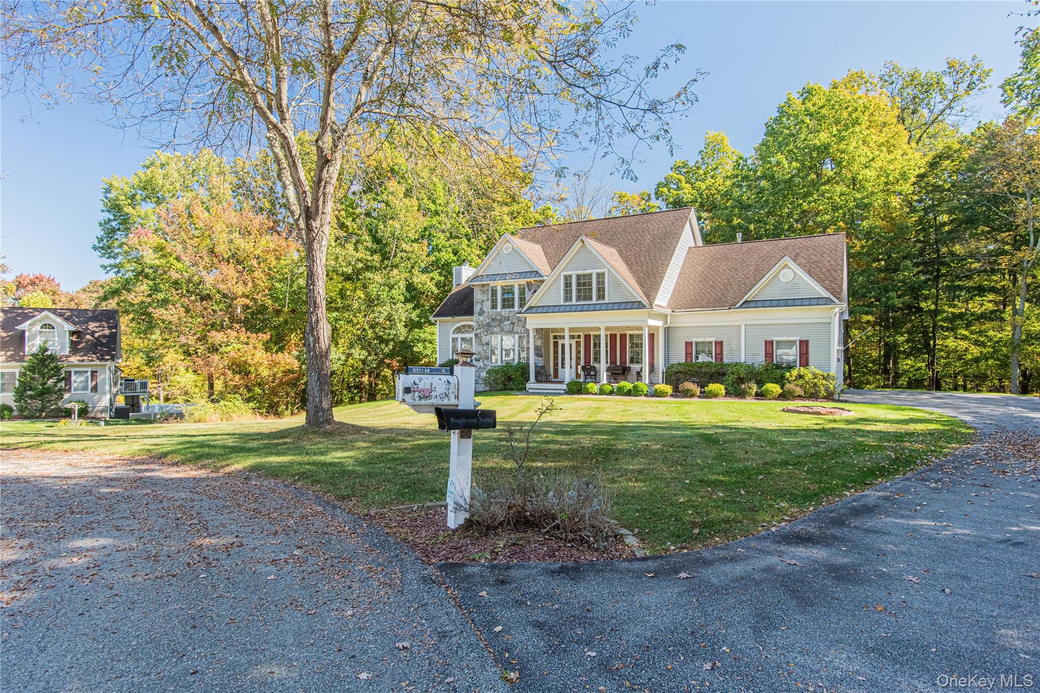 #3 photo, 16 Avalon Court, Hopewell Junction , NY 12533