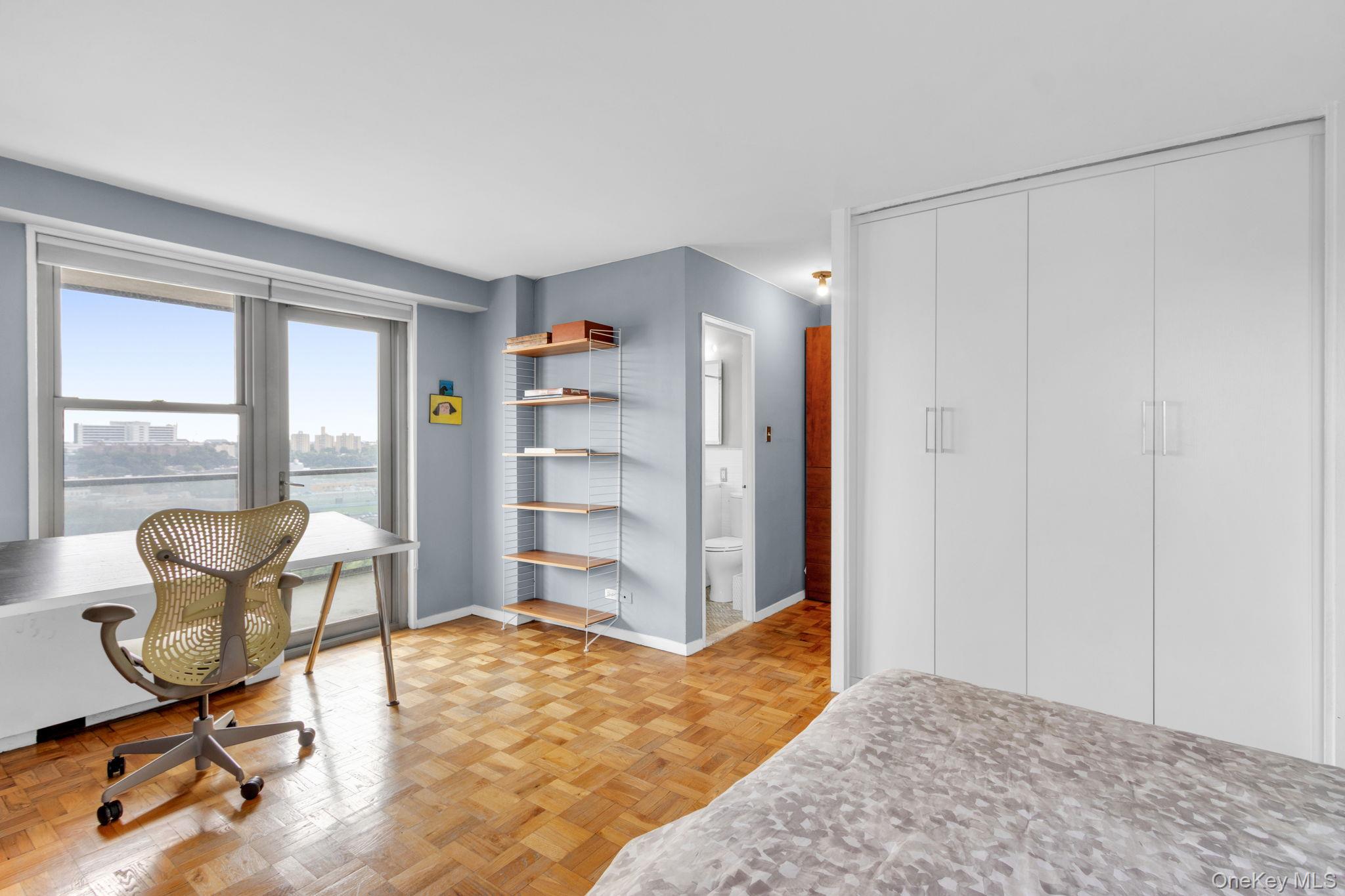 #19 photo, 2500 Johnson Avenue, Bronx , NY 10463