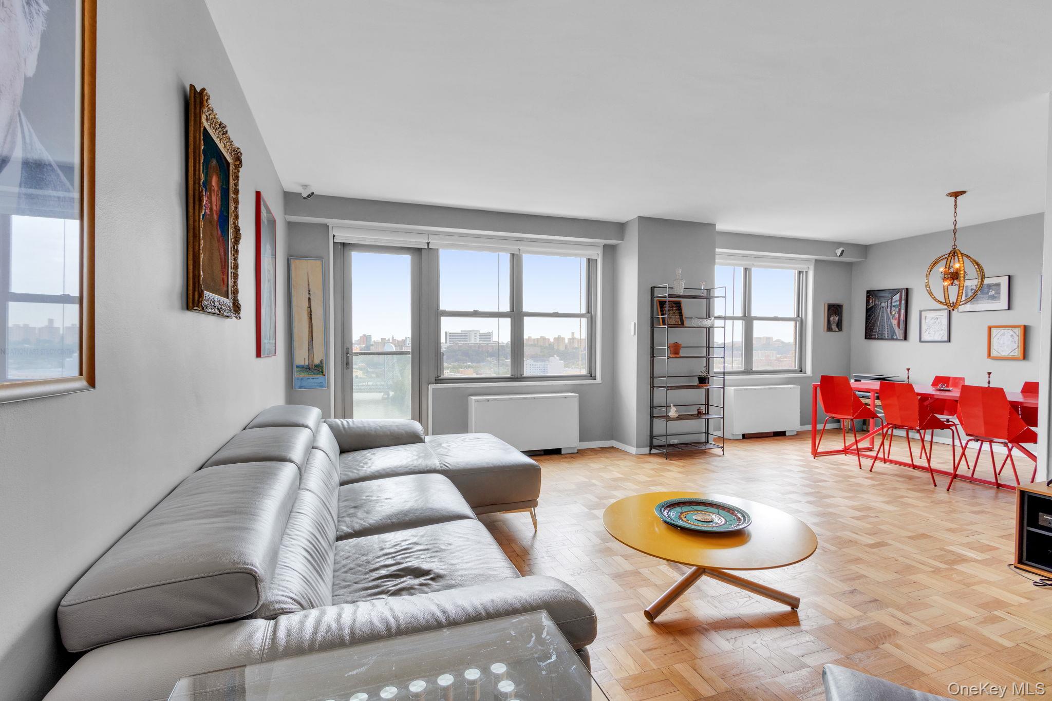 #4 photo, 2500 Johnson Avenue, Bronx , NY 10463