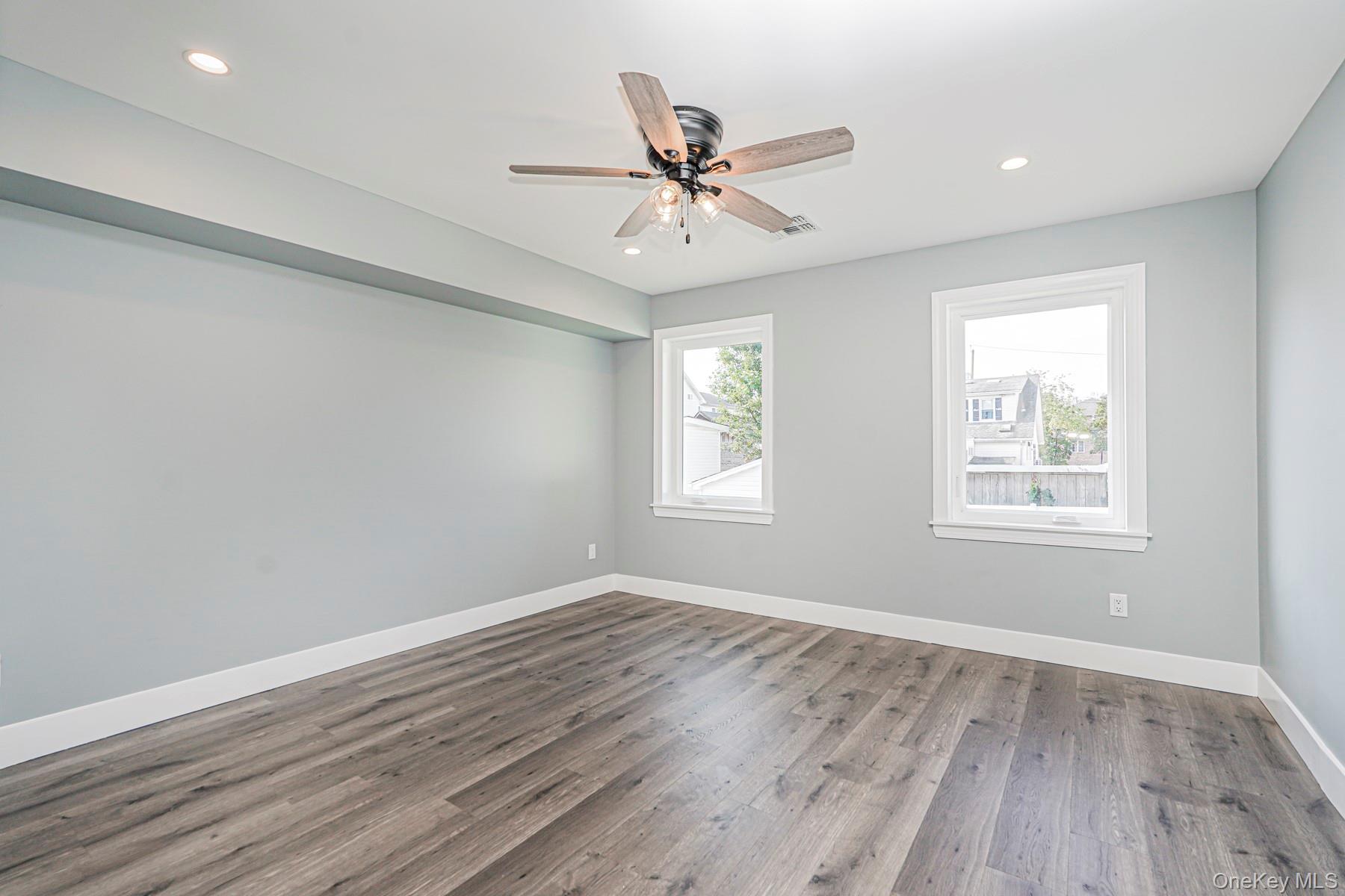 #19 photo, 72 Goodall Street, Staten Island , NY 10308