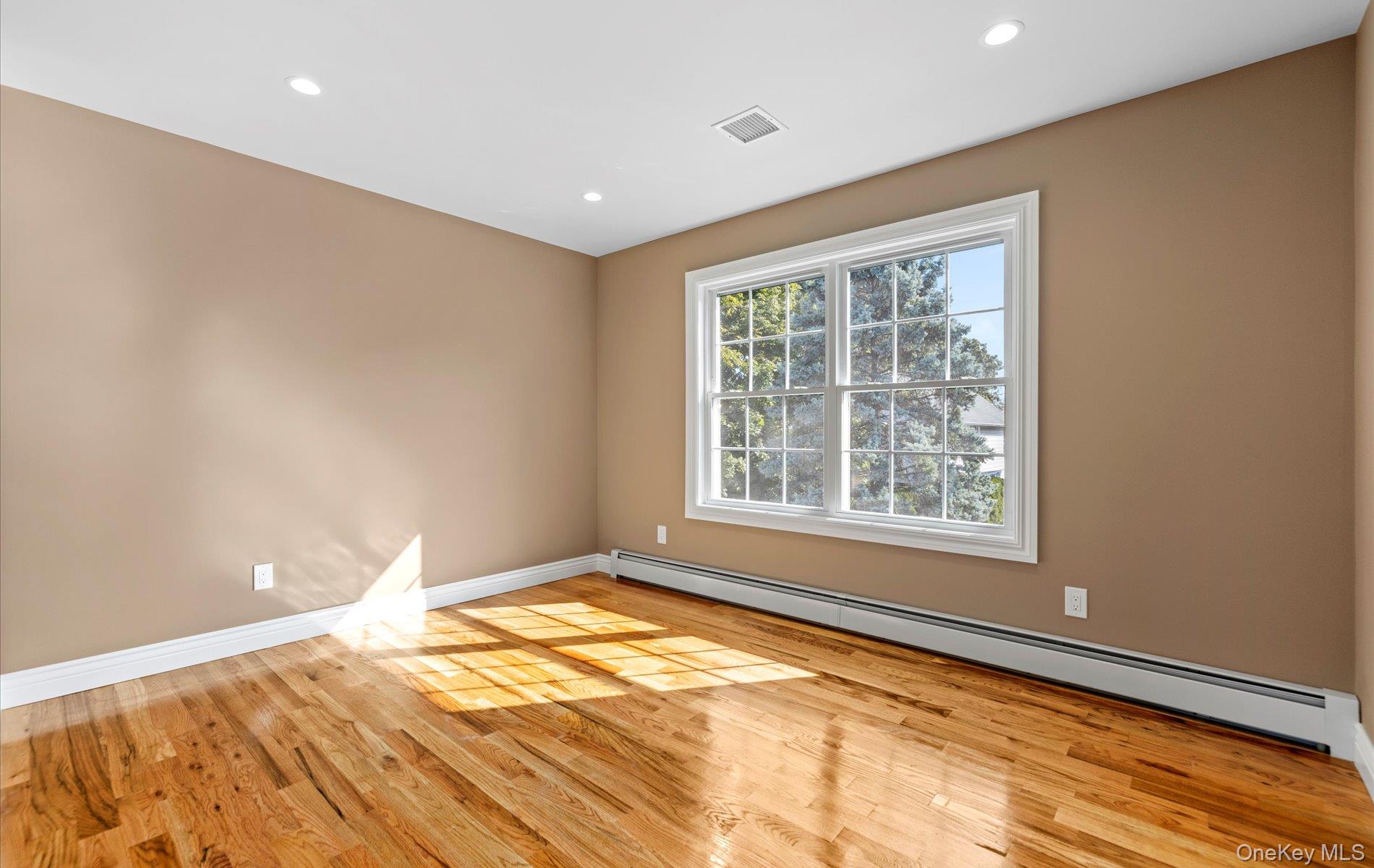 #16 photo, 87 Beechwood Avenue, Roosevelt , NY 11575