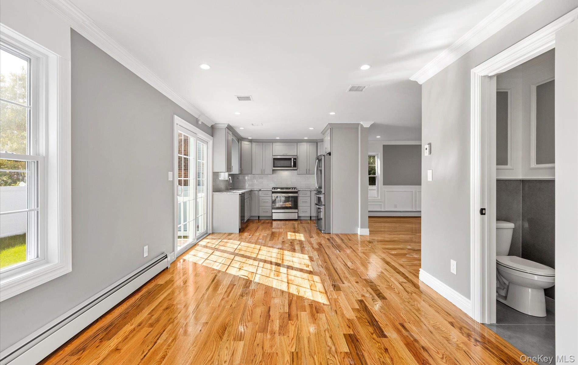 #9 photo, 87 Beechwood Avenue, Roosevelt , NY 11575