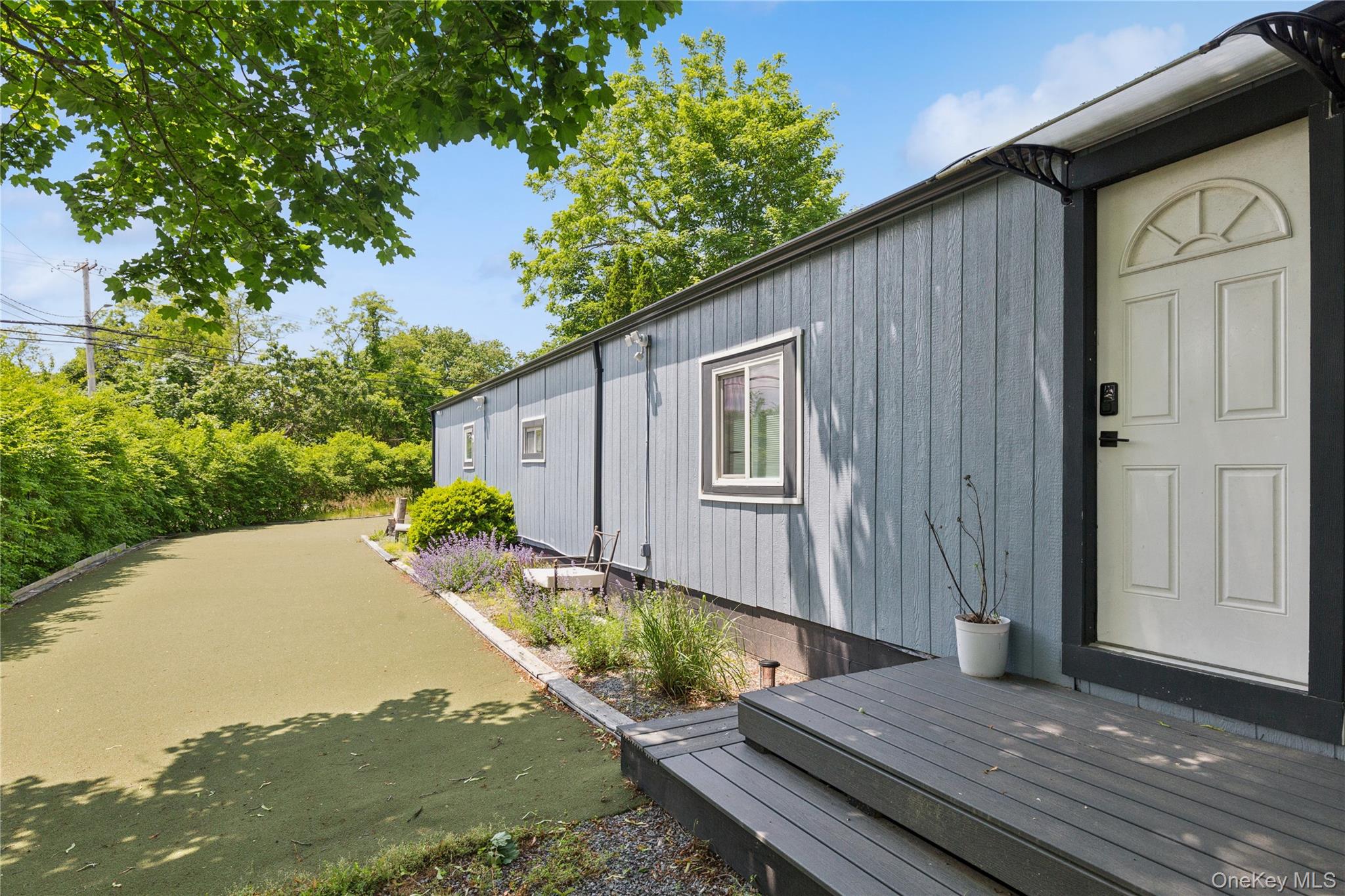 #19 photo, 8 North Railroad Avenue, サフォーク郡 Jamesport , NY 11901-6016