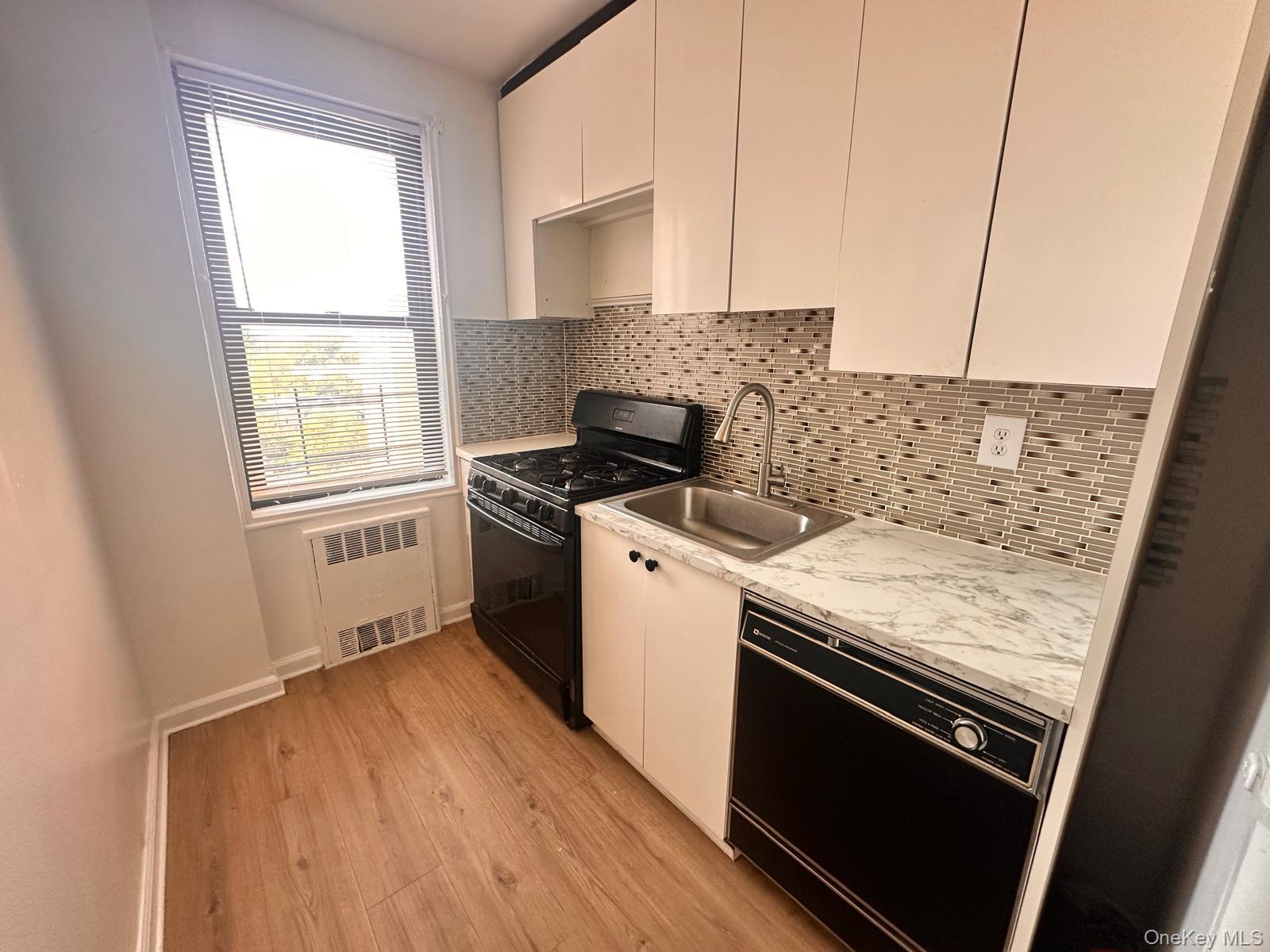 #17 photo, 150-11 72nd Road, クイーンズ区 Flushing , NY 11367