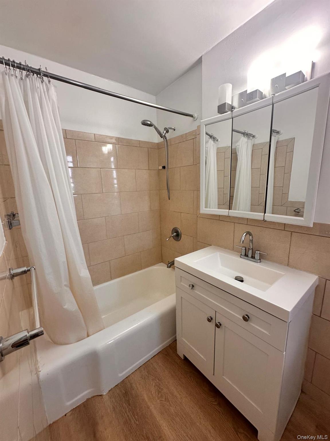 #18 photo, 150-11 72nd Road, クイーンズ区 Flushing , NY 11367