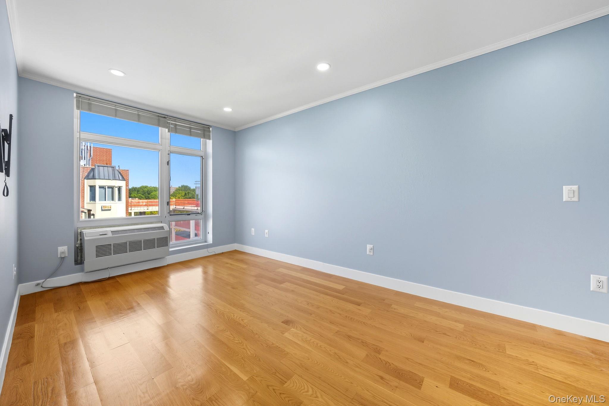 #11 photo, 140-21 32nd Avenue, クイーンズ区 Flushing , NY 11354