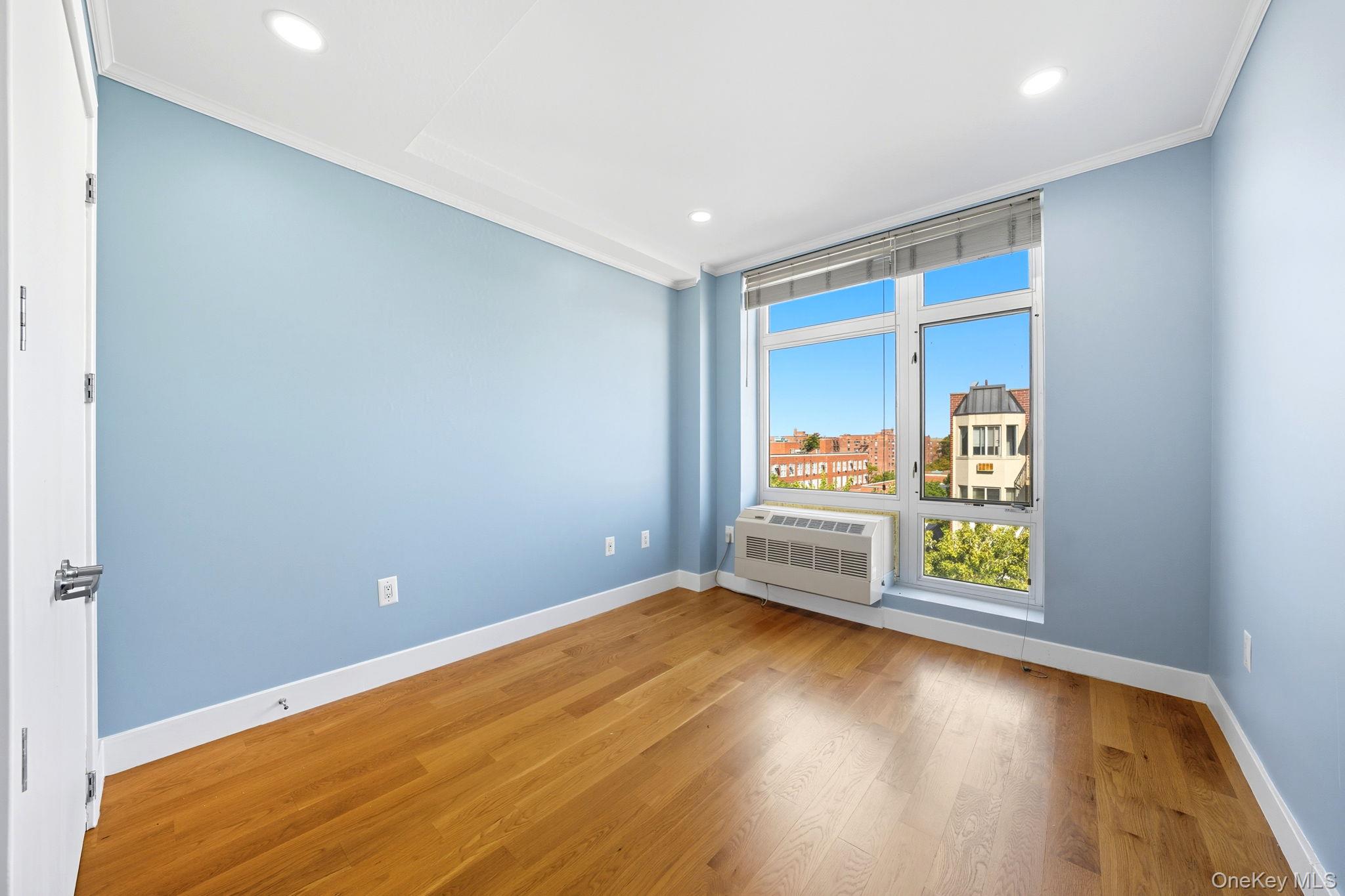 #15 photo, 140-21 32nd Avenue, クイーンズ区 Flushing , NY 11354