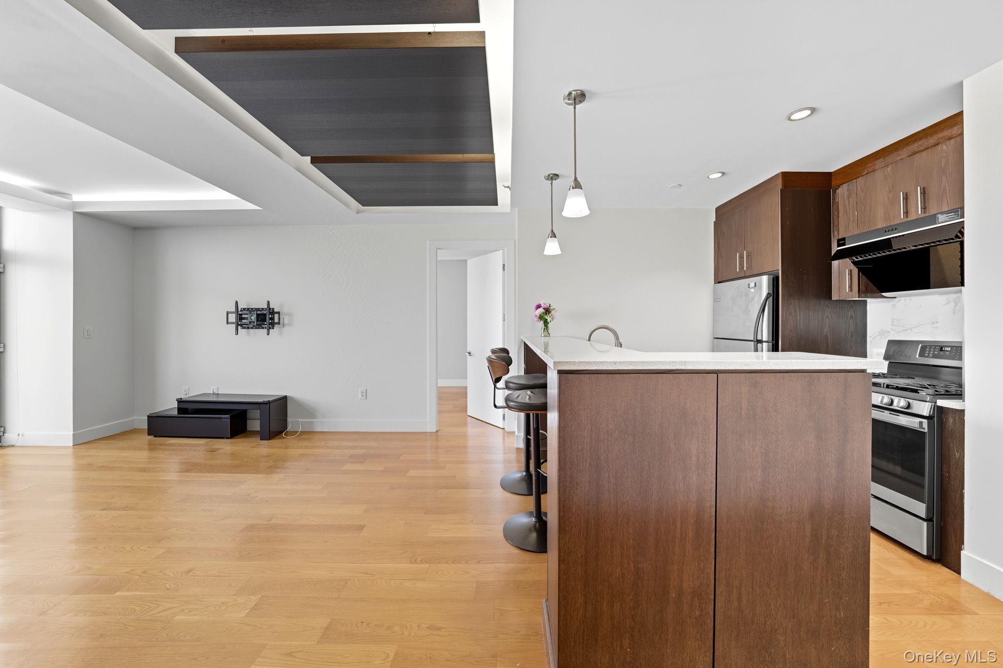 #6 photo, 140-21 32nd Avenue, クイーンズ区 Flushing , NY 11354