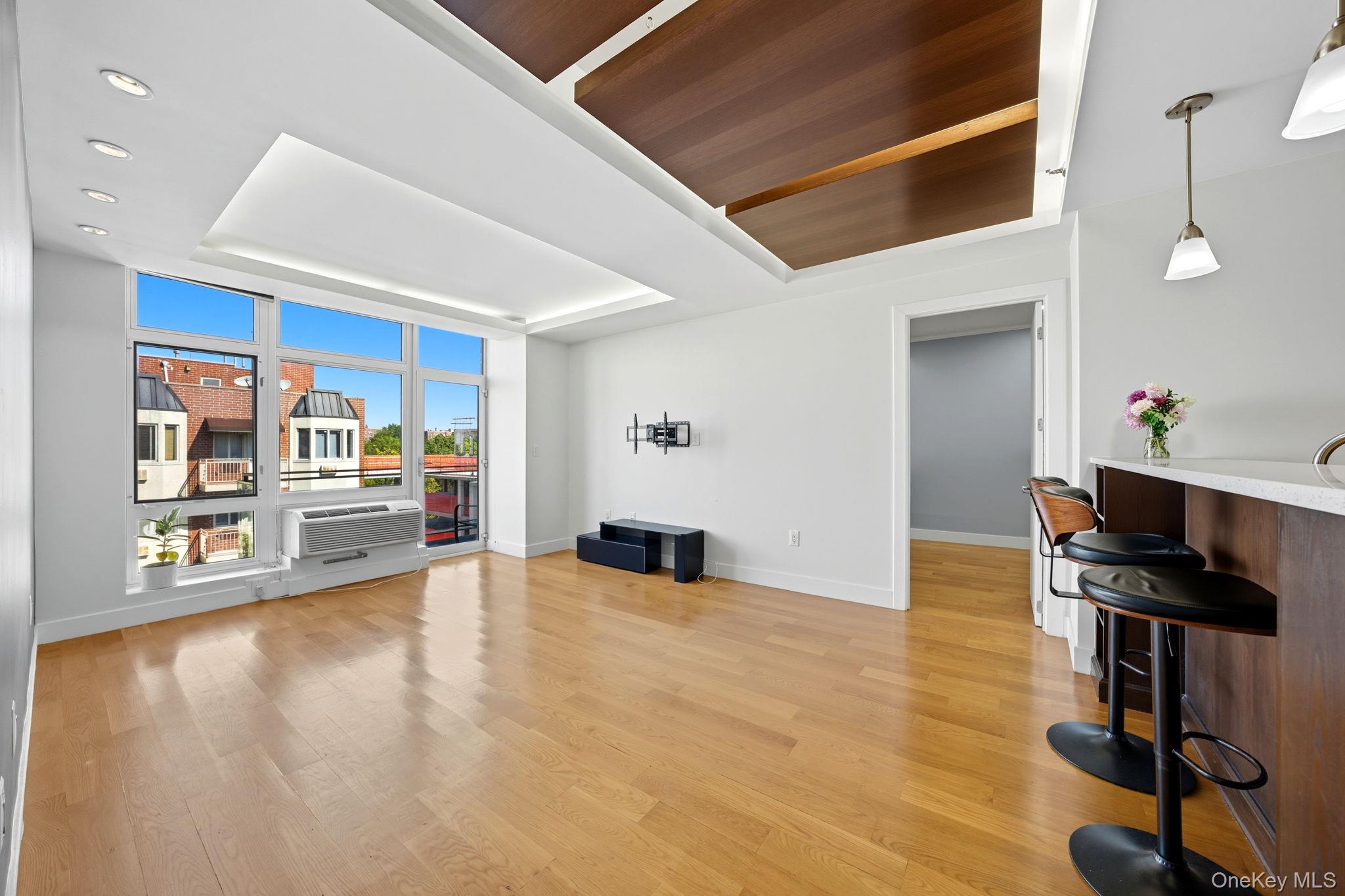 #9 photo, 140-21 32nd Avenue, クイーンズ区 Flushing , NY 11354