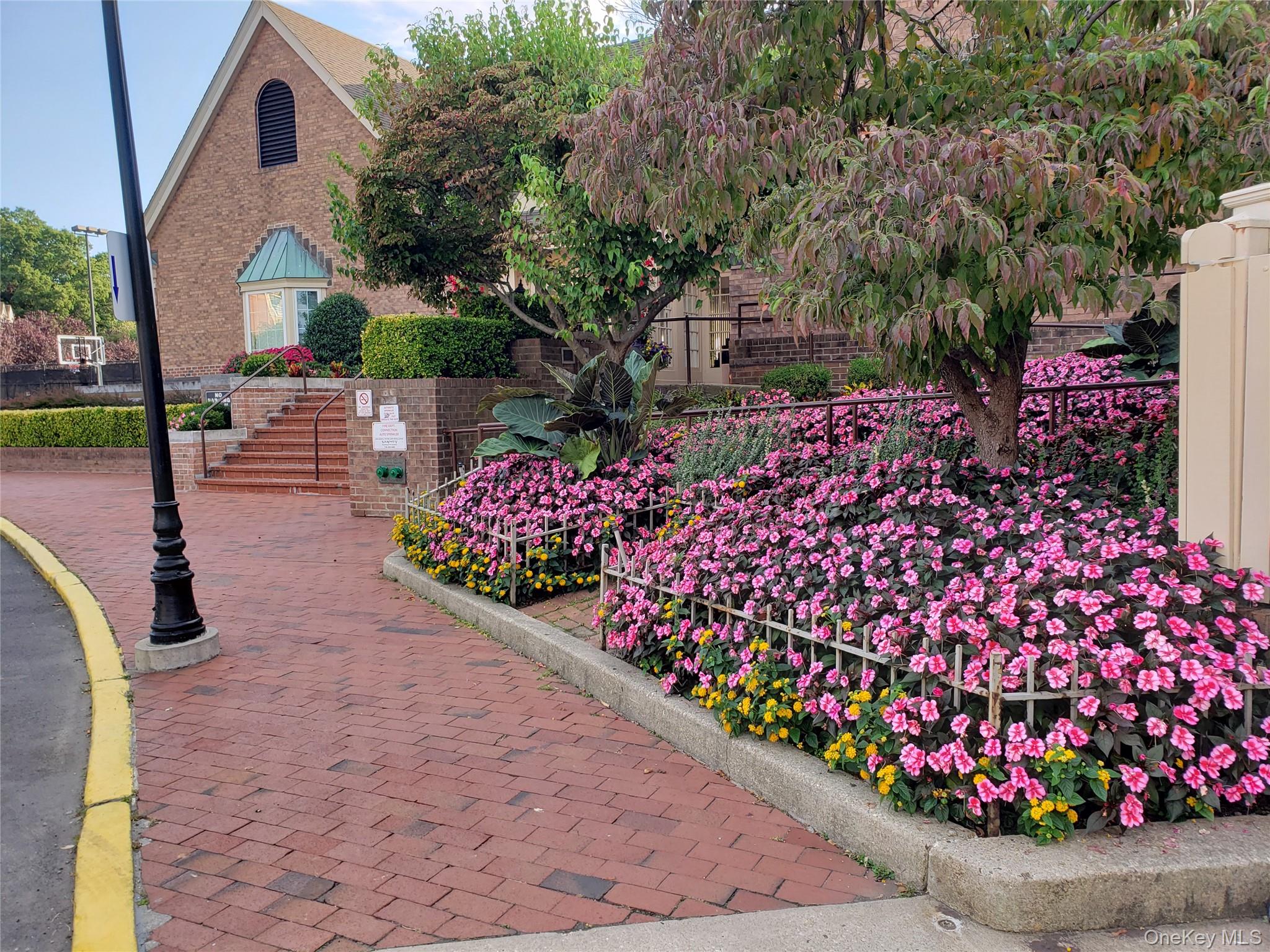 #5 photo, 1230 SE Estate Lane Lane, クイーンズ区 Bayside , NY 11360