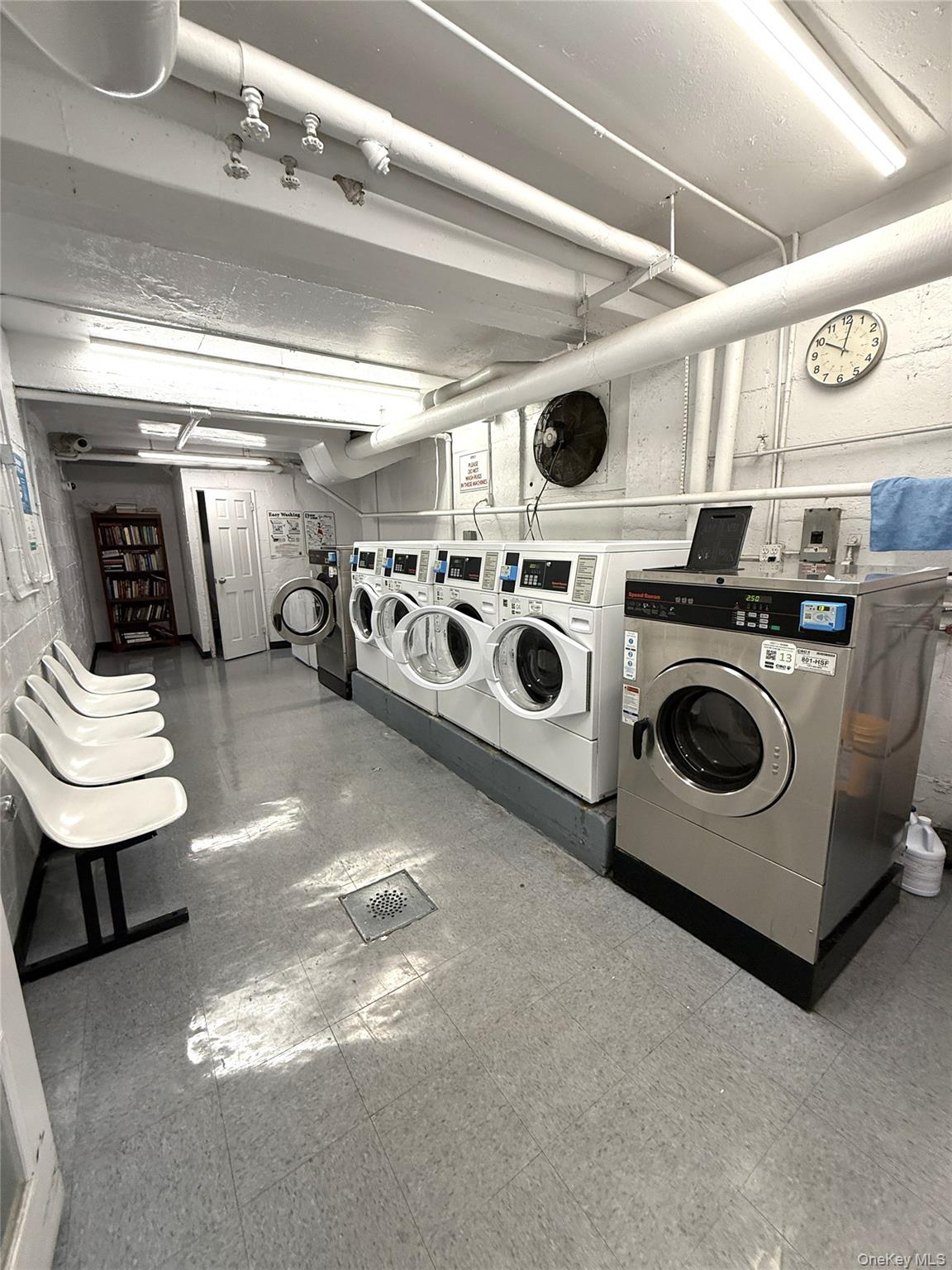 #11 photo, 33-25 90 Street, Jackson Heights , NY 11372