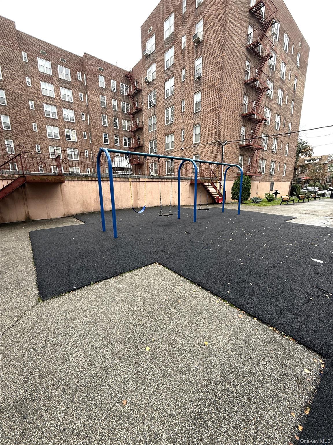 #15 photo, 33-25 90 Street, Jackson Heights , NY 11372