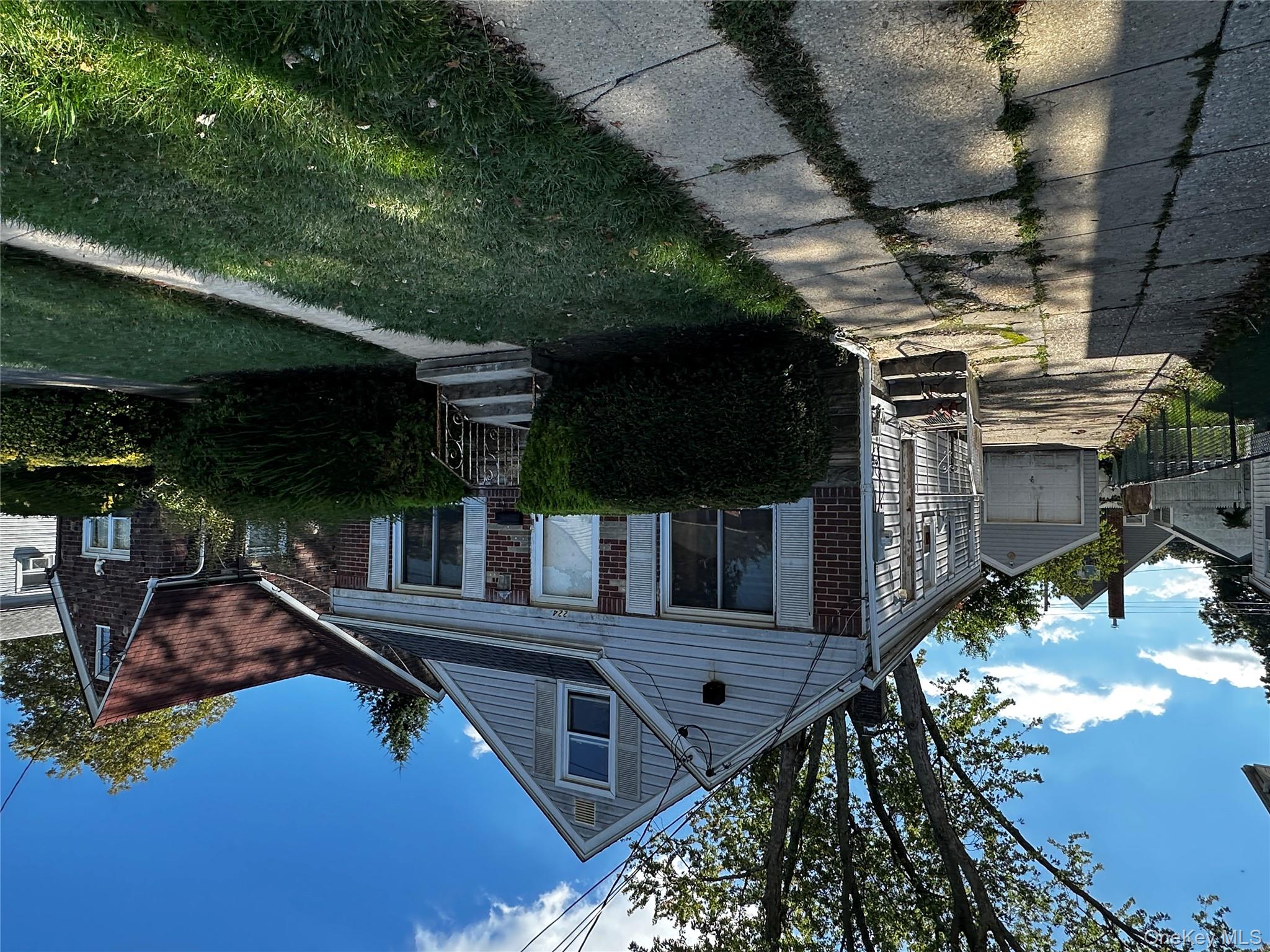 #1 photo, 224 Windsor Parkway, 长岛 Hempstead , NY 11550