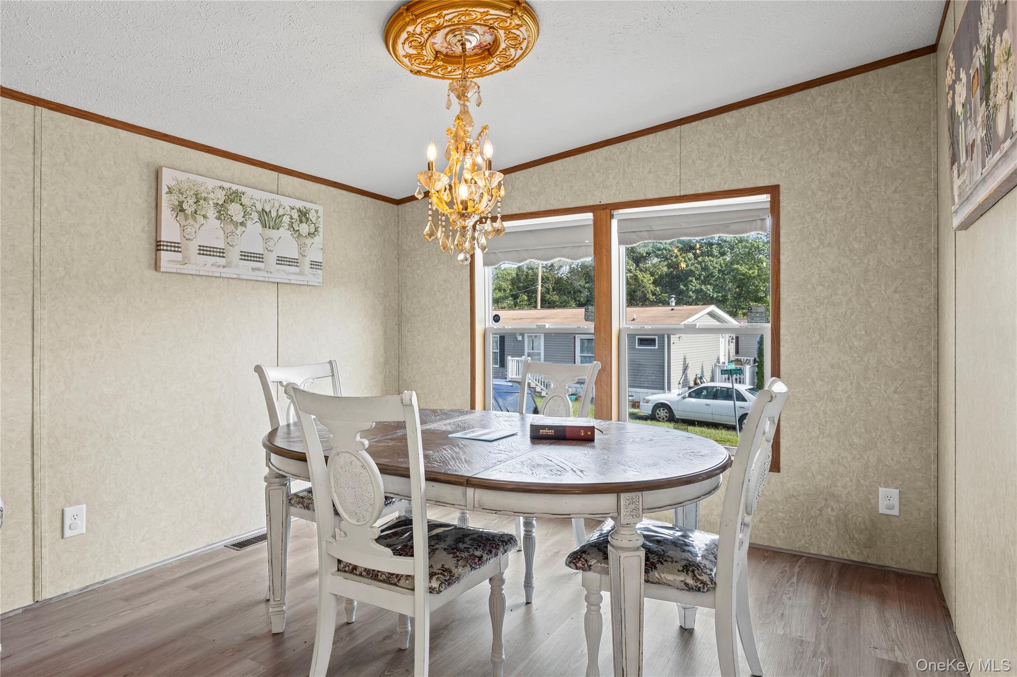 #10 photo, 1795 Osborne Avenue, Riverhead , NY 11901