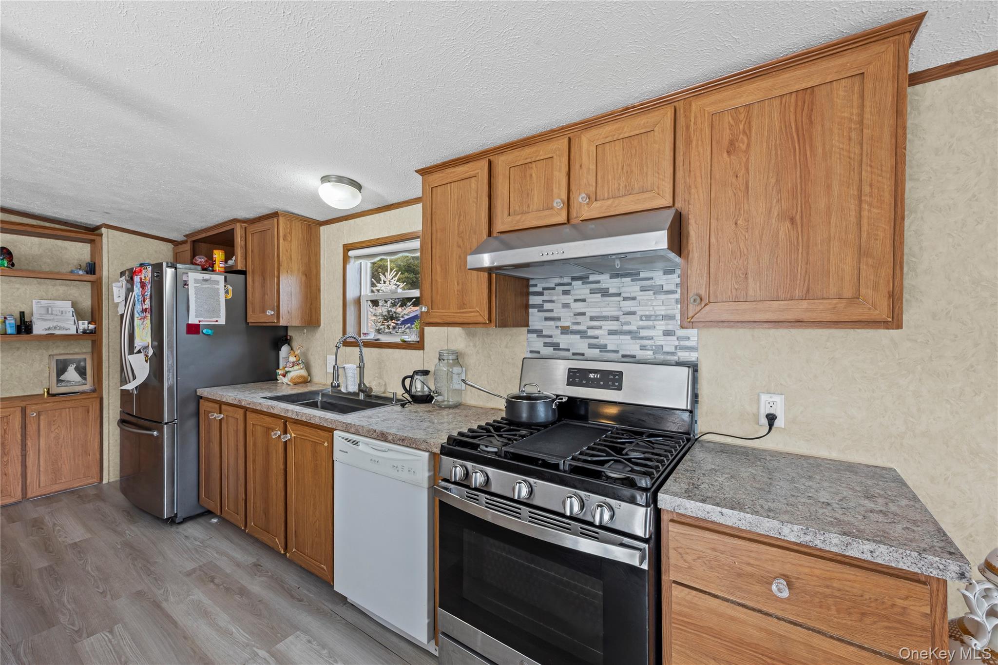 #12 photo, 1795 Osborne Avenue, Riverhead , NY 11901