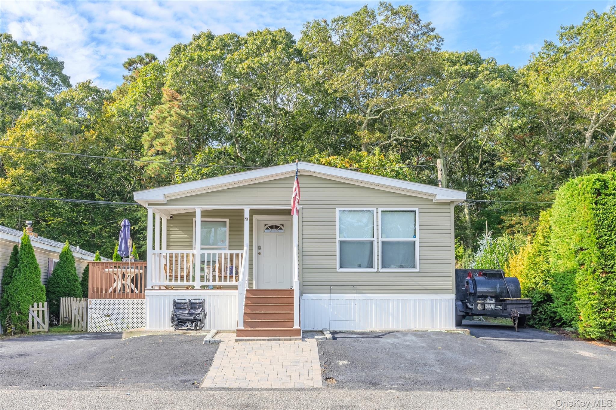 #3 photo, 1795 Osborne Avenue, Riverhead , NY 11901