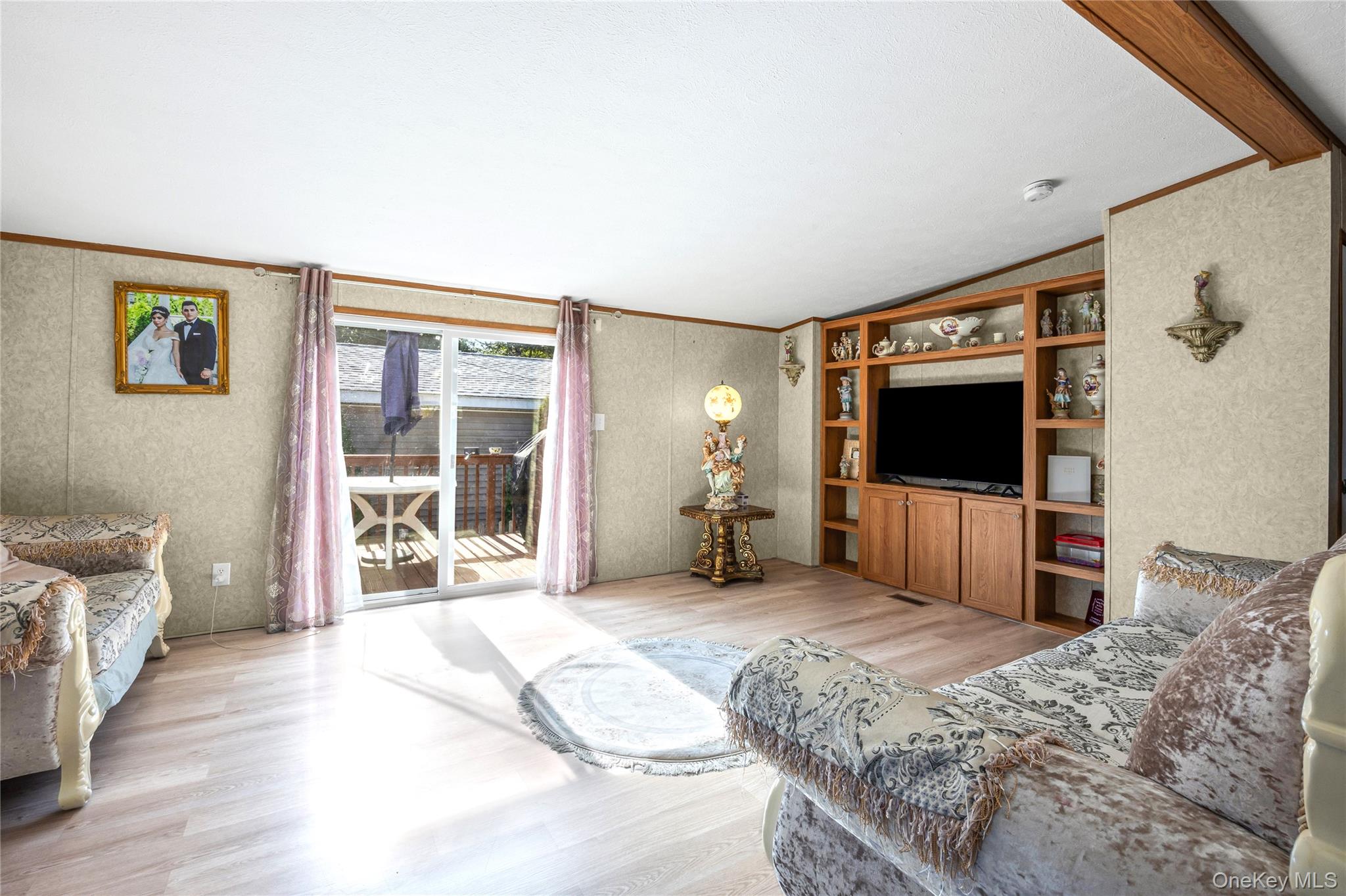 #9 photo, 1795 Osborne Avenue, Riverhead , NY 11901